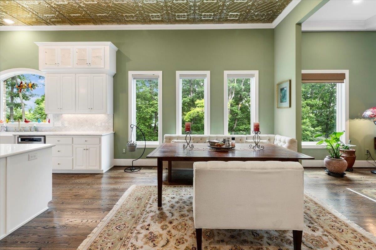 399 Deercroft Drive, Blacksburg, VA 24060