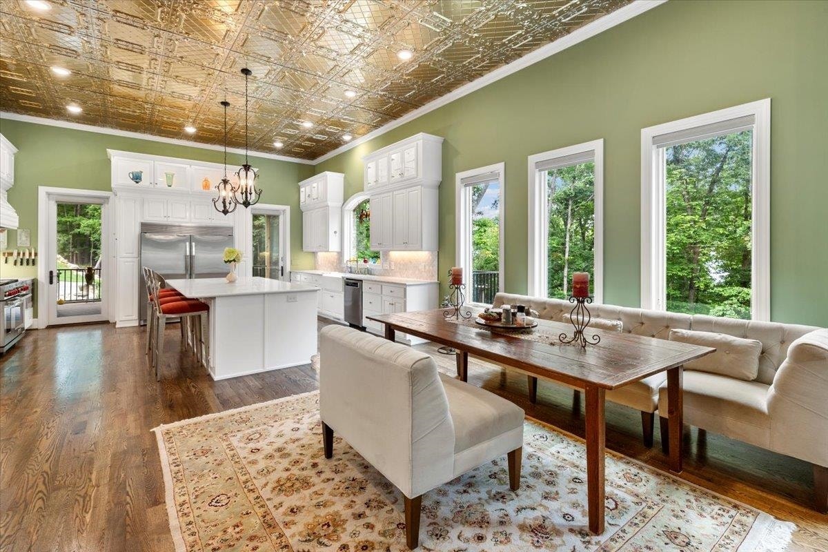 399 Deercroft Drive, Blacksburg, VA 24060
