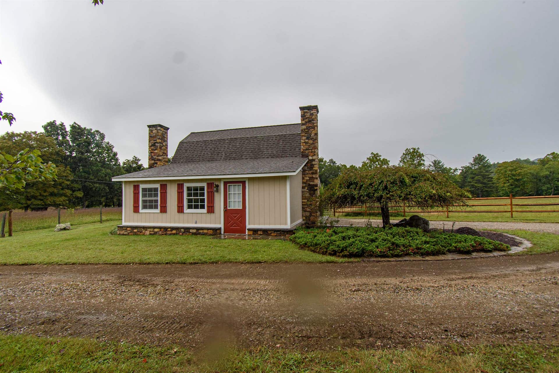 7083 Foxfire Road, Catawba, VA 24070