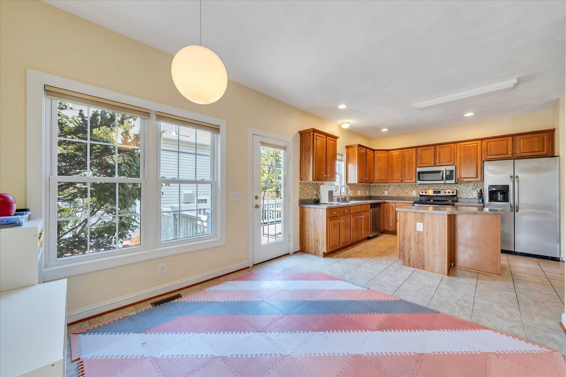 1113 BROOK Circle, Blacksburg, VA 24060