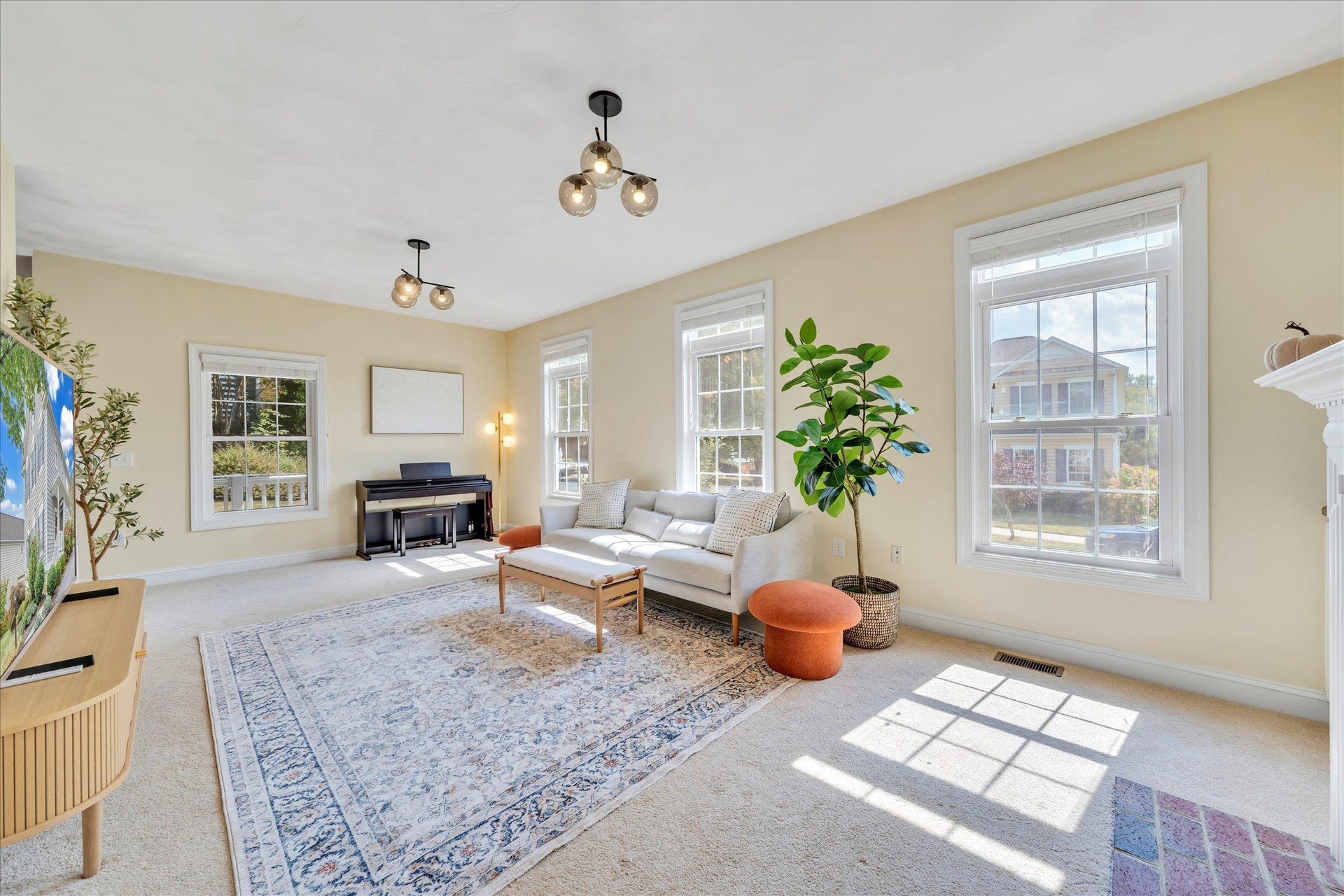 1113 BROOK Circle, Blacksburg, VA 24060