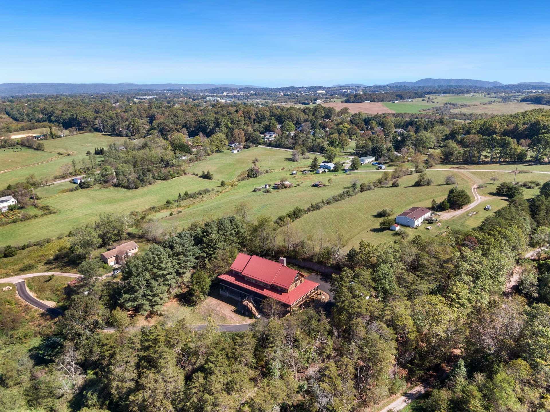 1348 CRANBERRY Lane, Blacksburg, VA 24060