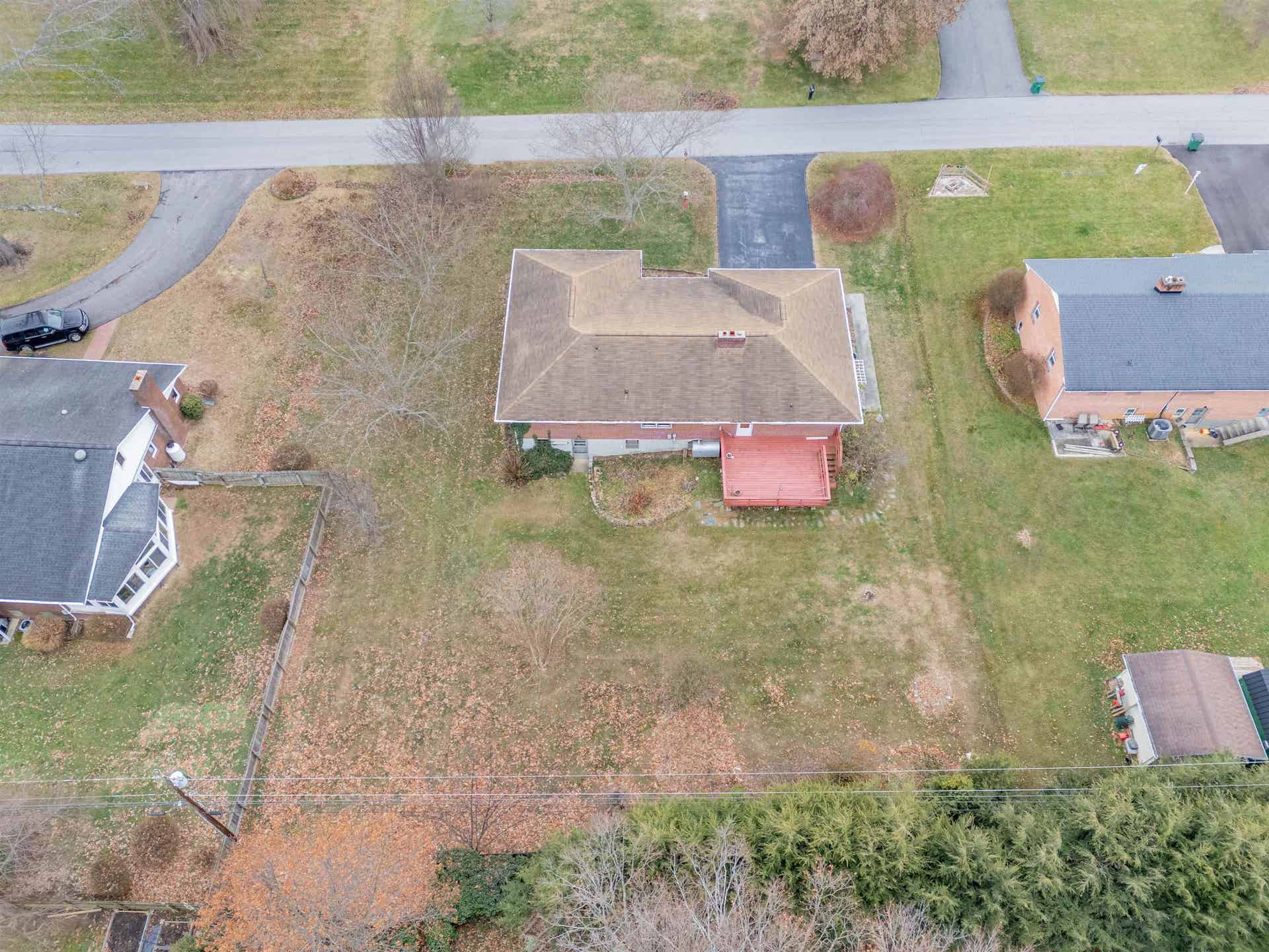 935 HUMMINGBIRD Drive, Christiansburg, VA 24073