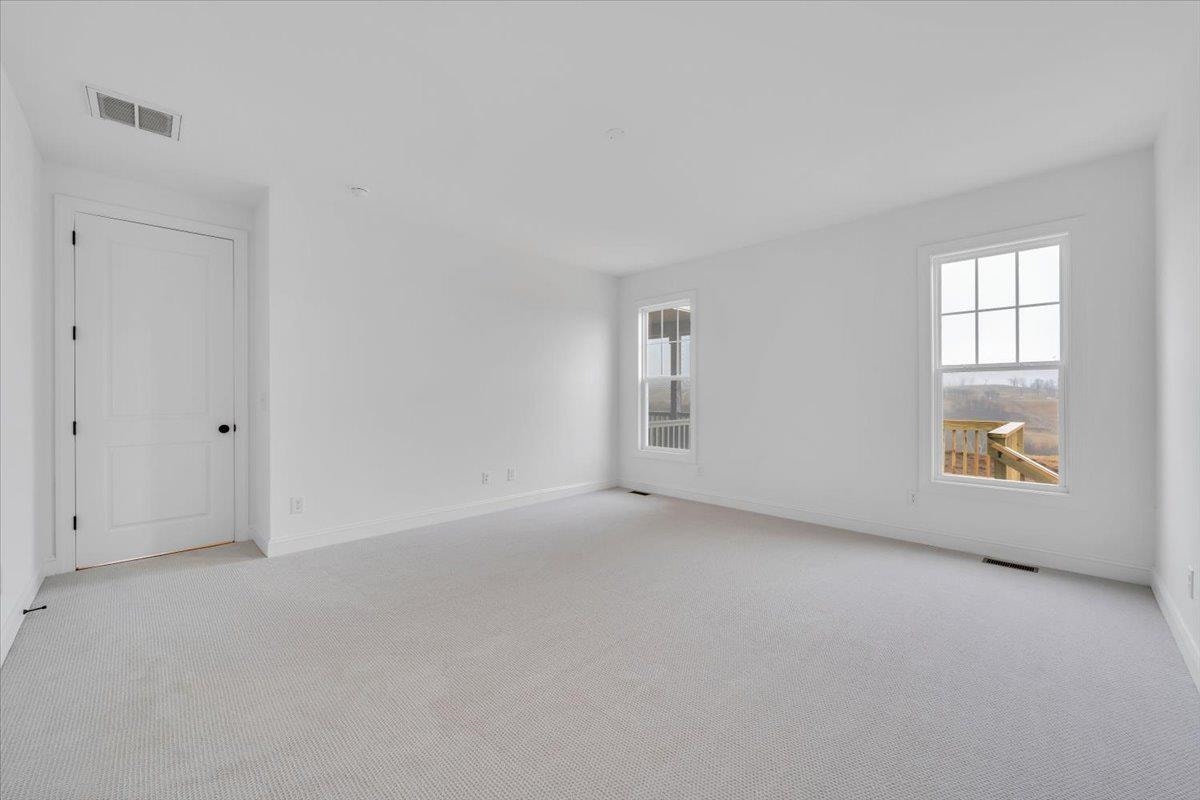 1107 Round Meadow Drive, Christiansburg, VA 24073
