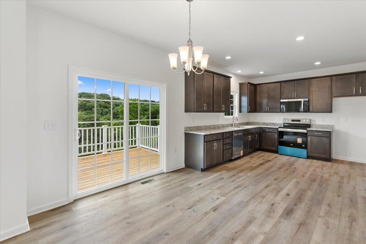 1471 Walnut Ridge Road, Christiansburg, VA 24073