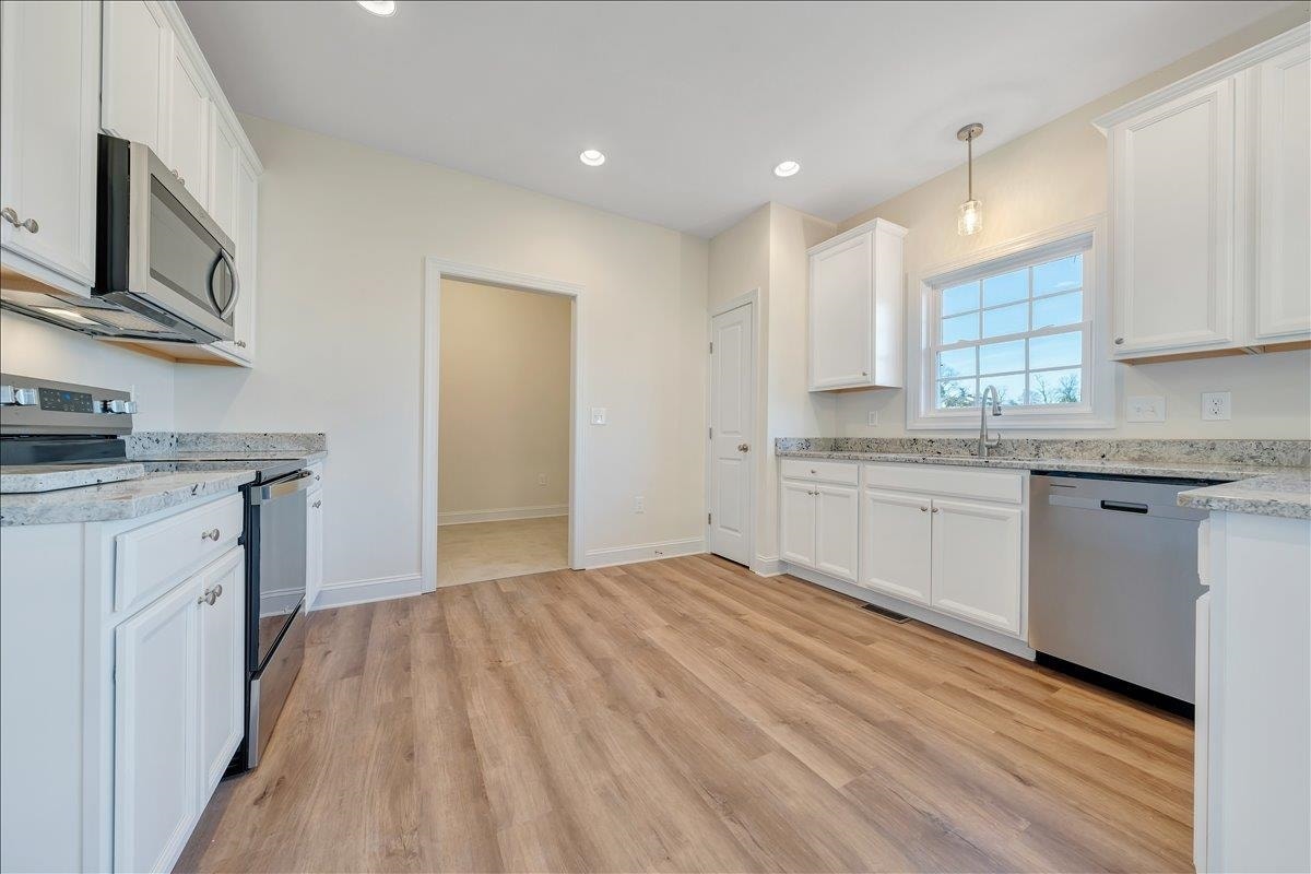 1550 Kensington Way, Christiansburg, VA 24073