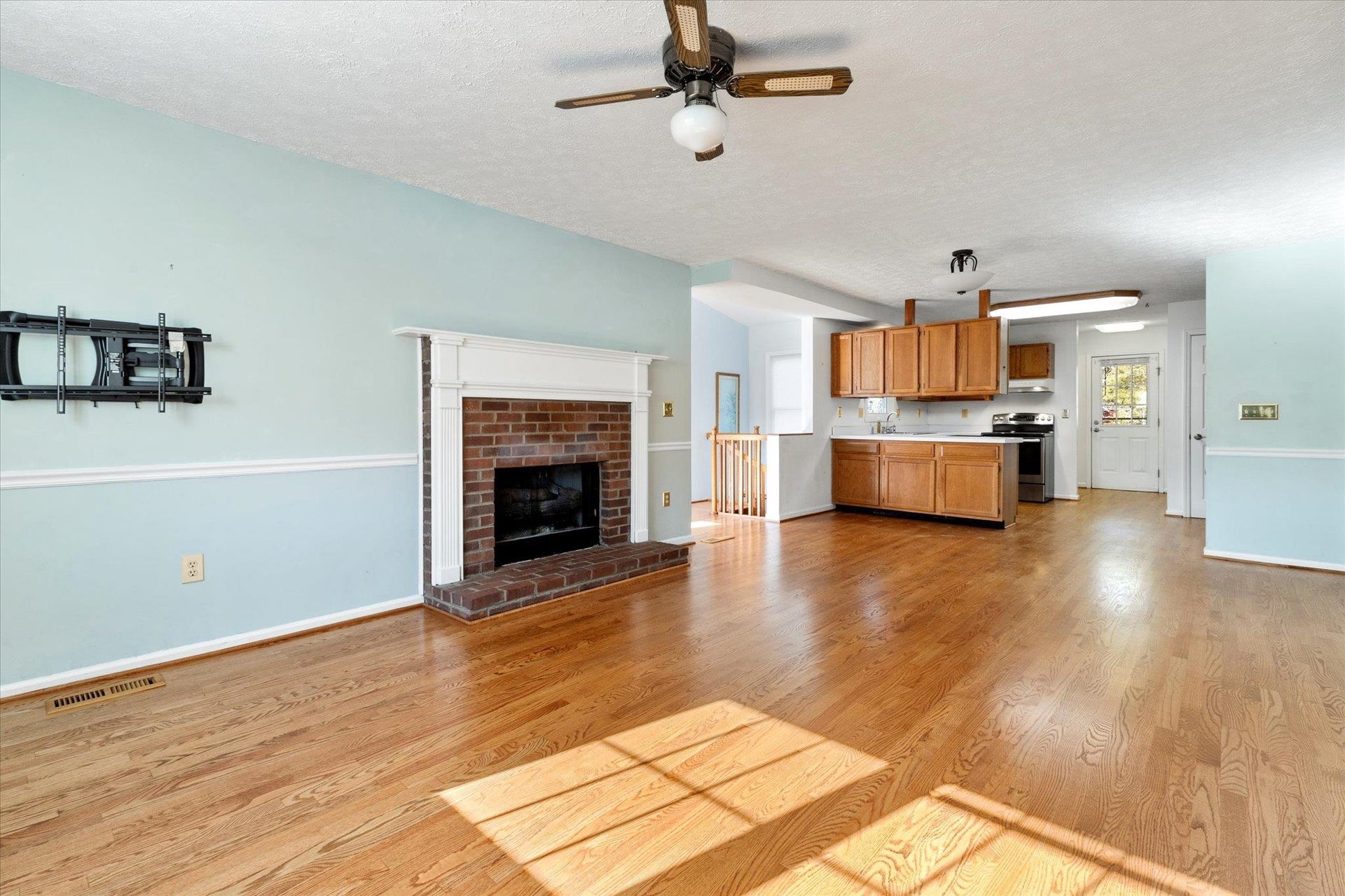 1645 Saint Andrews Circle, Blacksburg, VA 24060