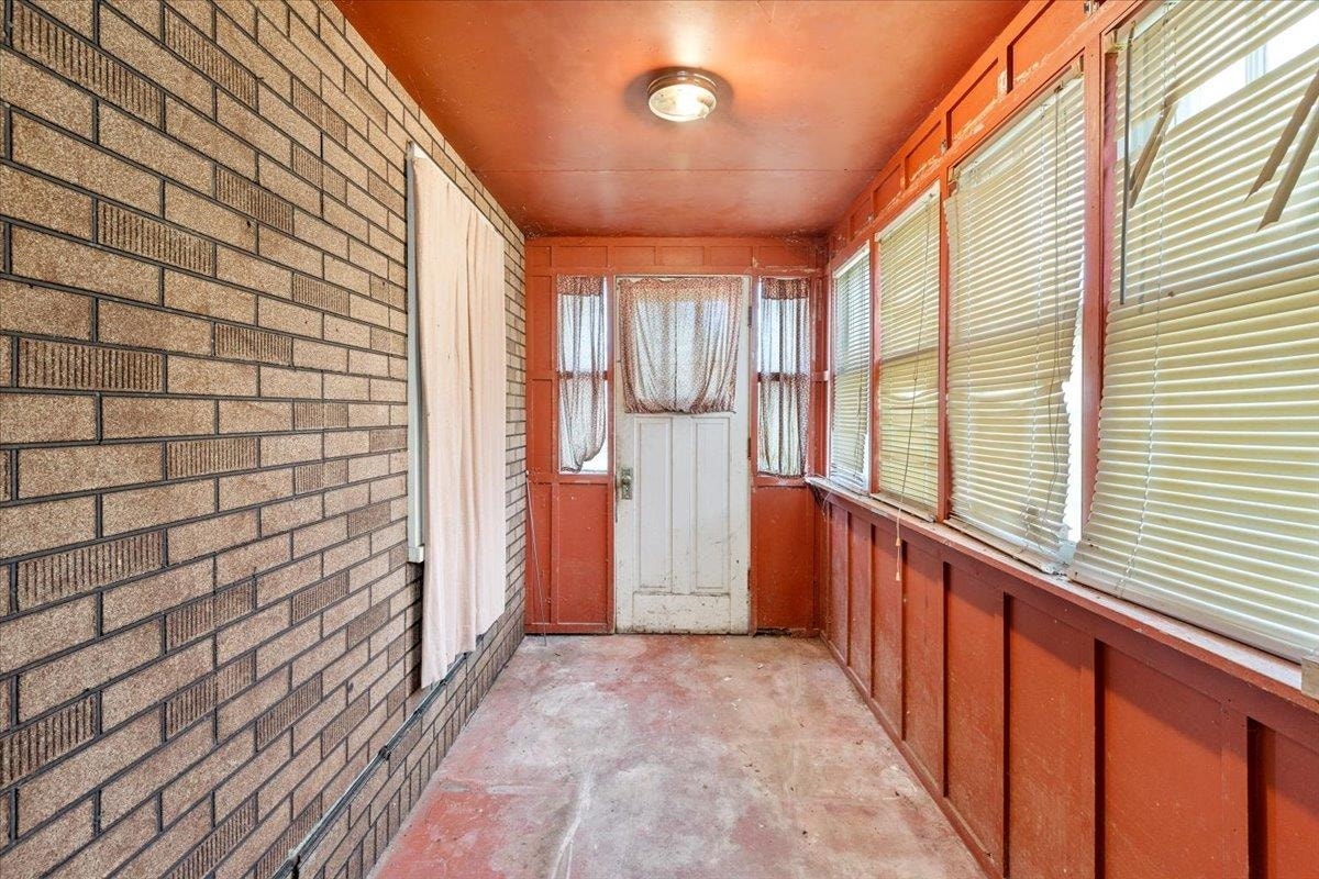 102 Linden Street, Ripplemead, VA 24150