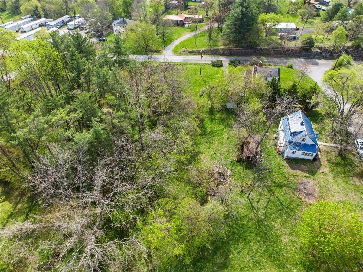 102 Linden Street, Ripplemead, VA 24150