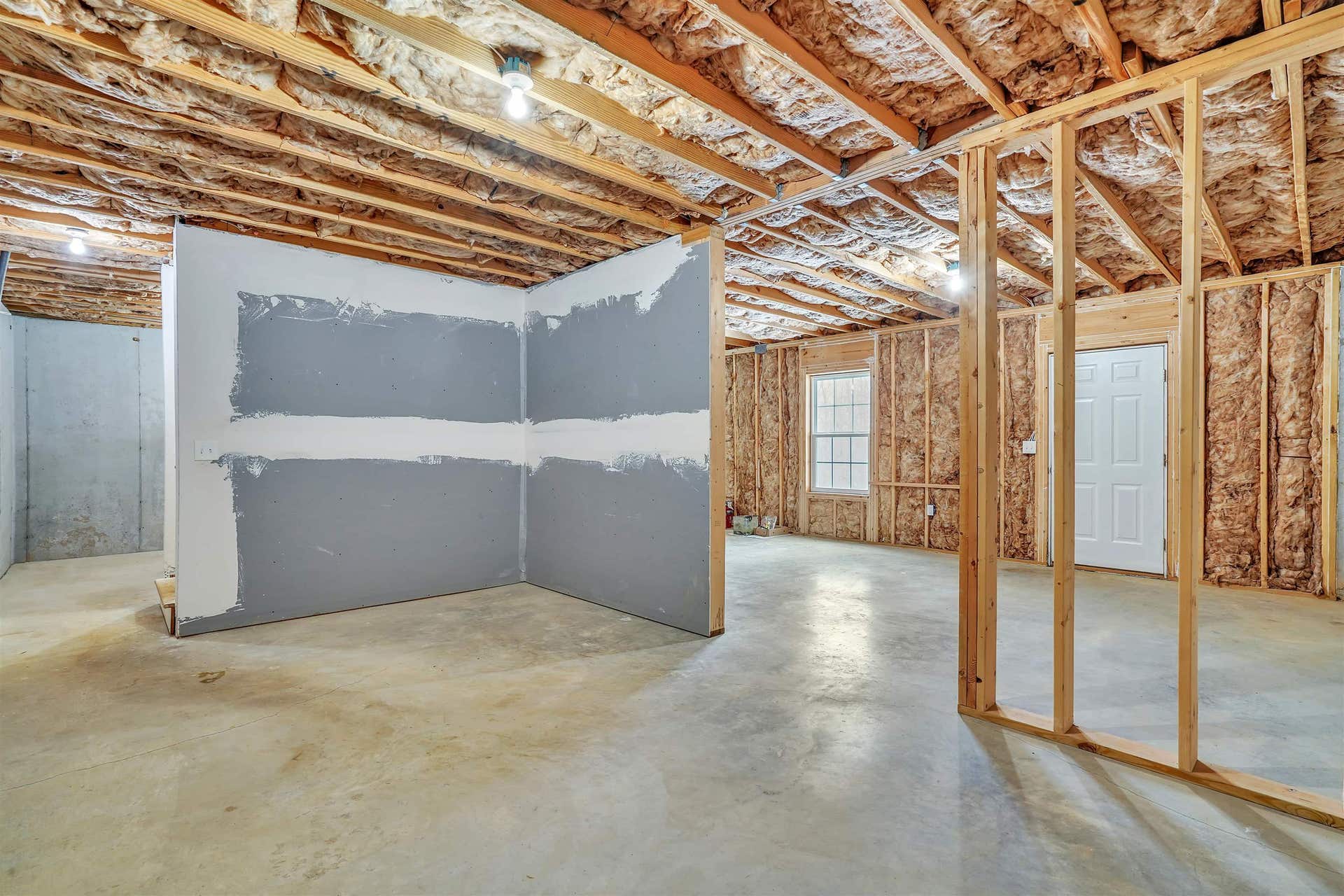 111 Prairie View Lane, Pembroke, VA 24136