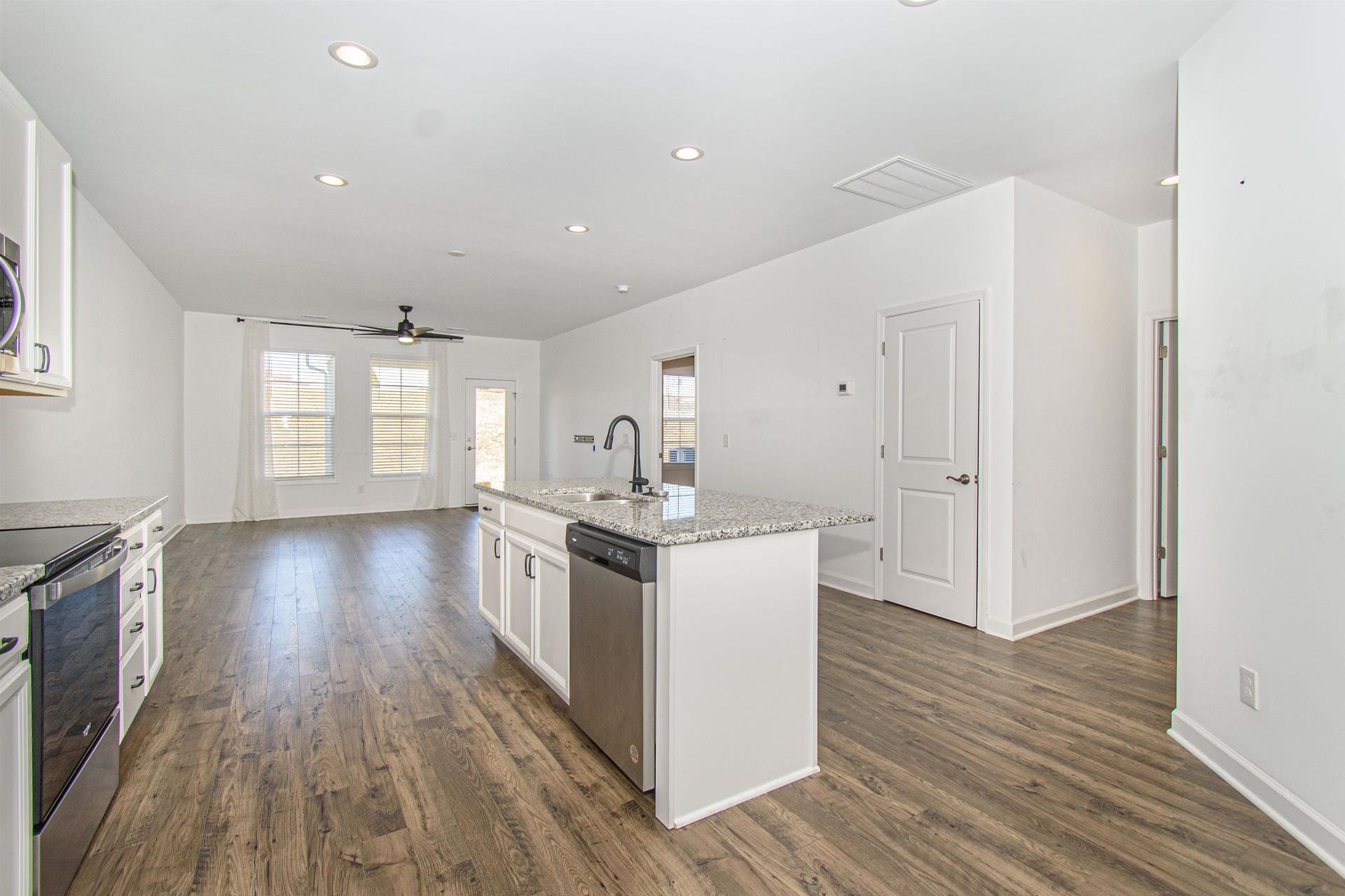 208 Addison Court, Blacksburg, VA 24060