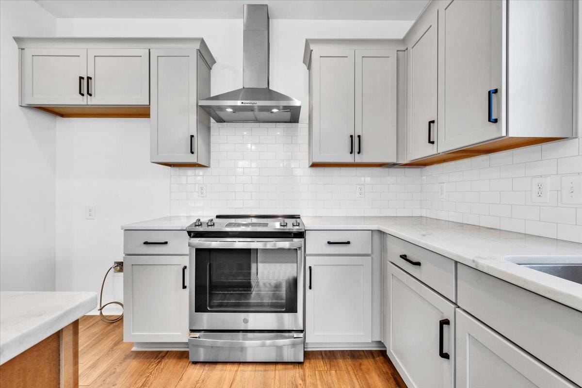 2127 McCarters Way, Blacksburg, VA 24060