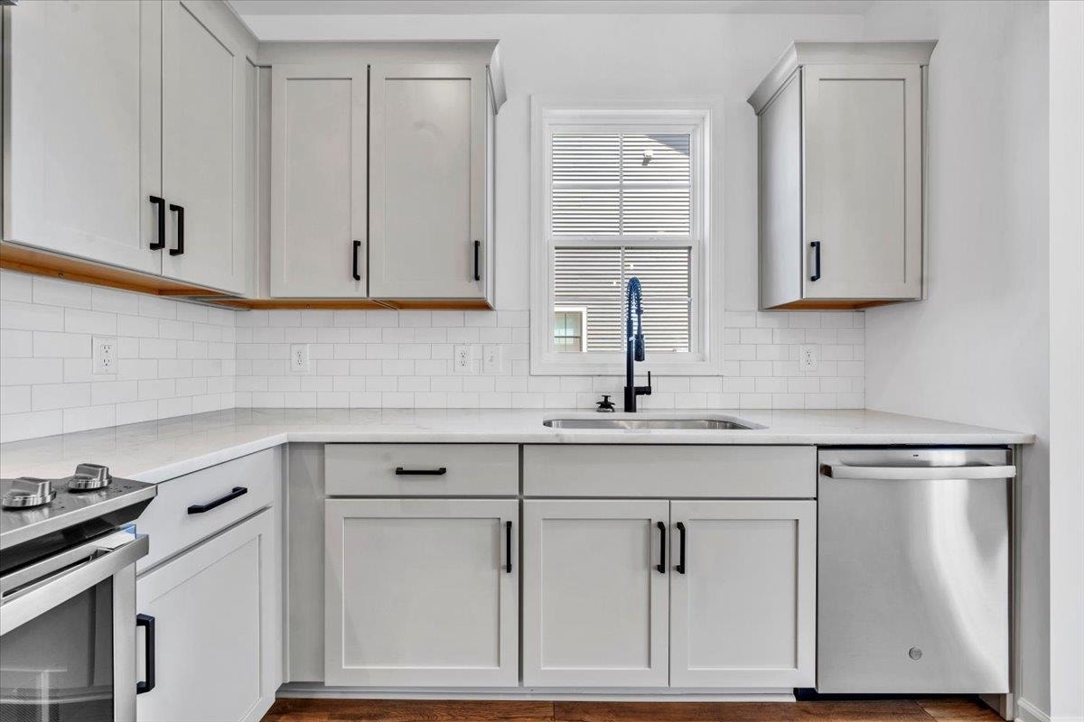 2127 McCarters Way, Blacksburg, VA 24060