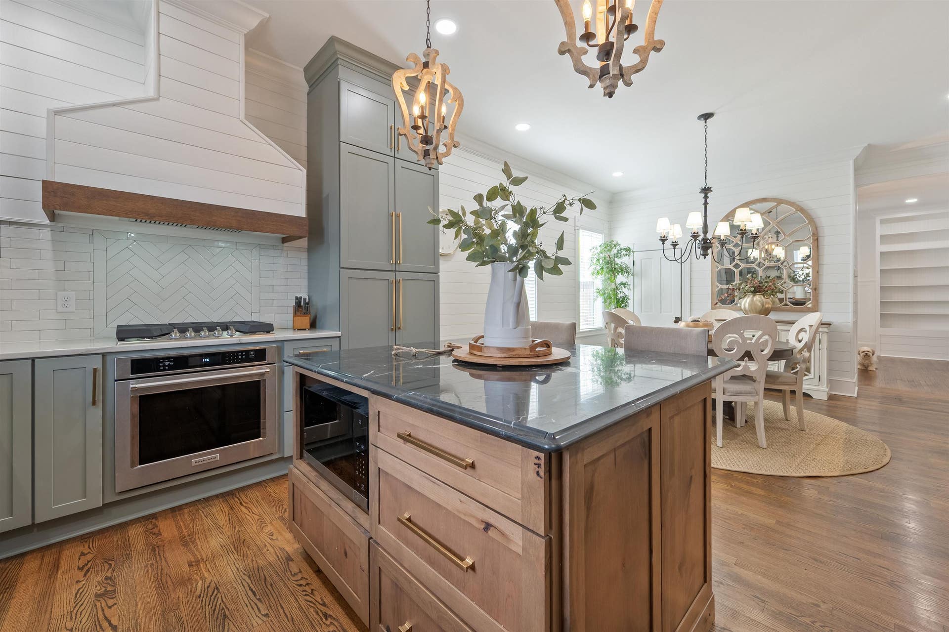 200 S Franklin Street, Christiansburg, VA 24073