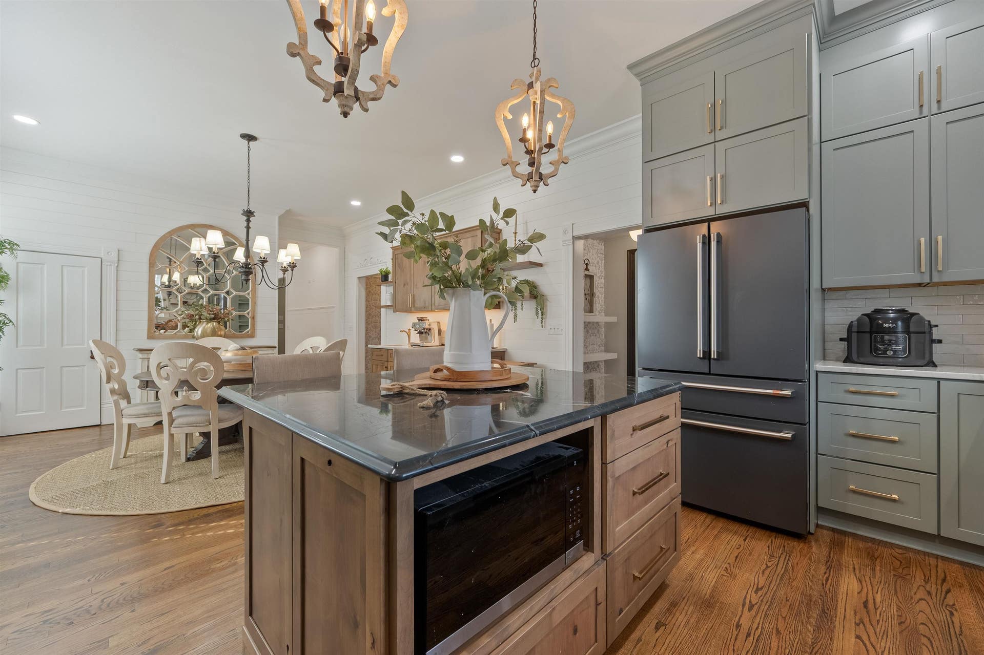 200 S Franklin Street, Christiansburg, VA 24073