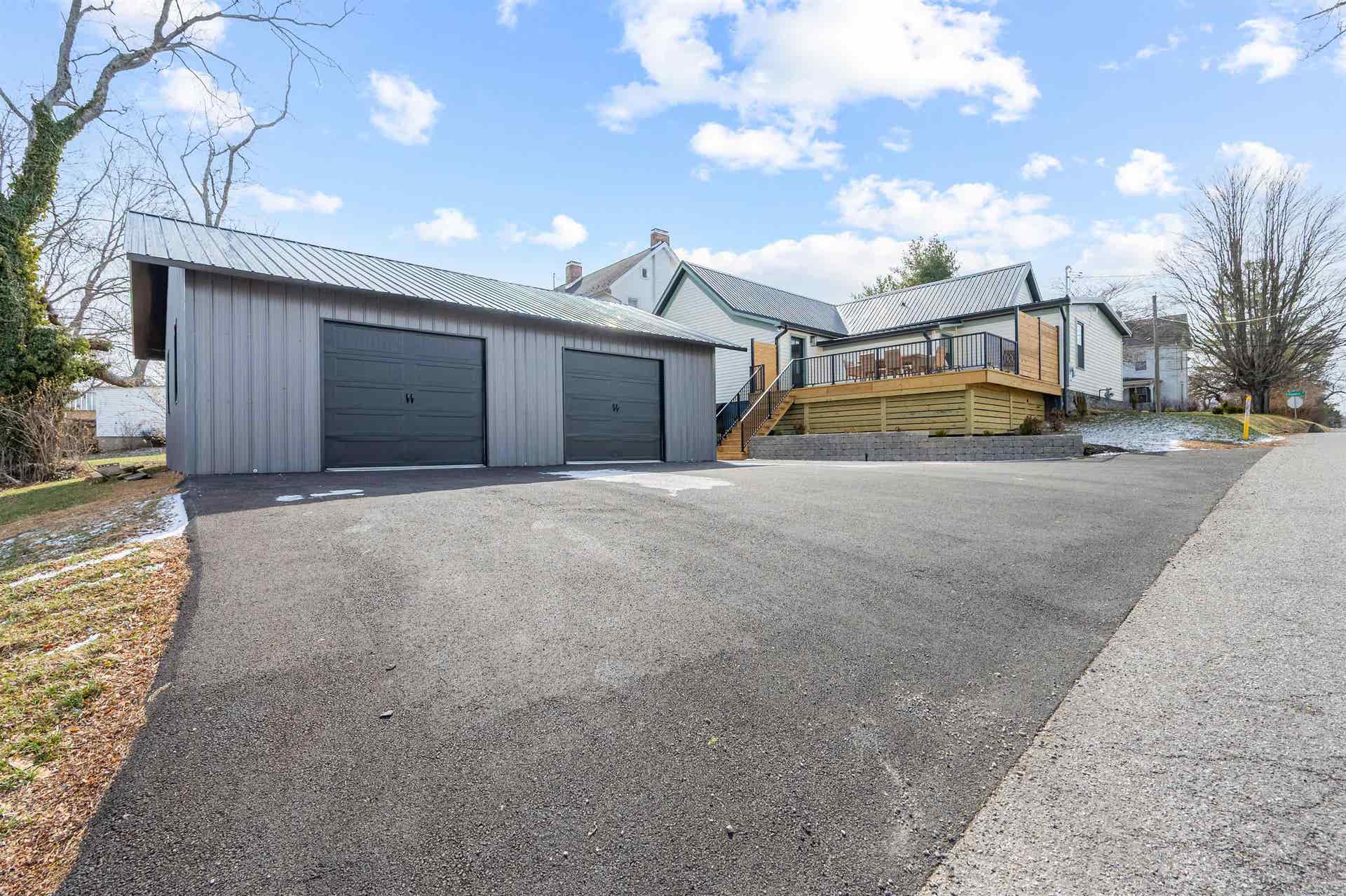 200 S Franklin Street, Christiansburg, VA 24073
