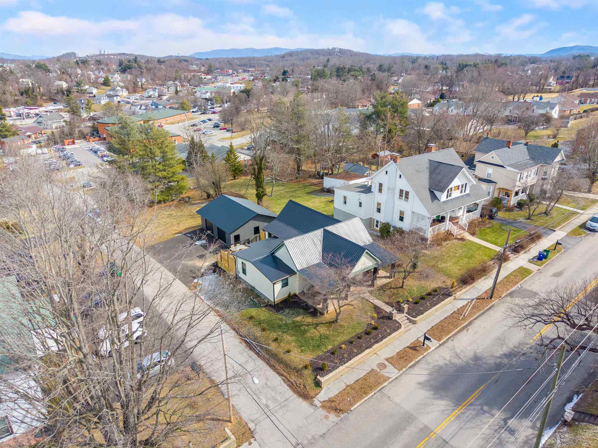 200 S Franklin Street, Christiansburg, VA 24073