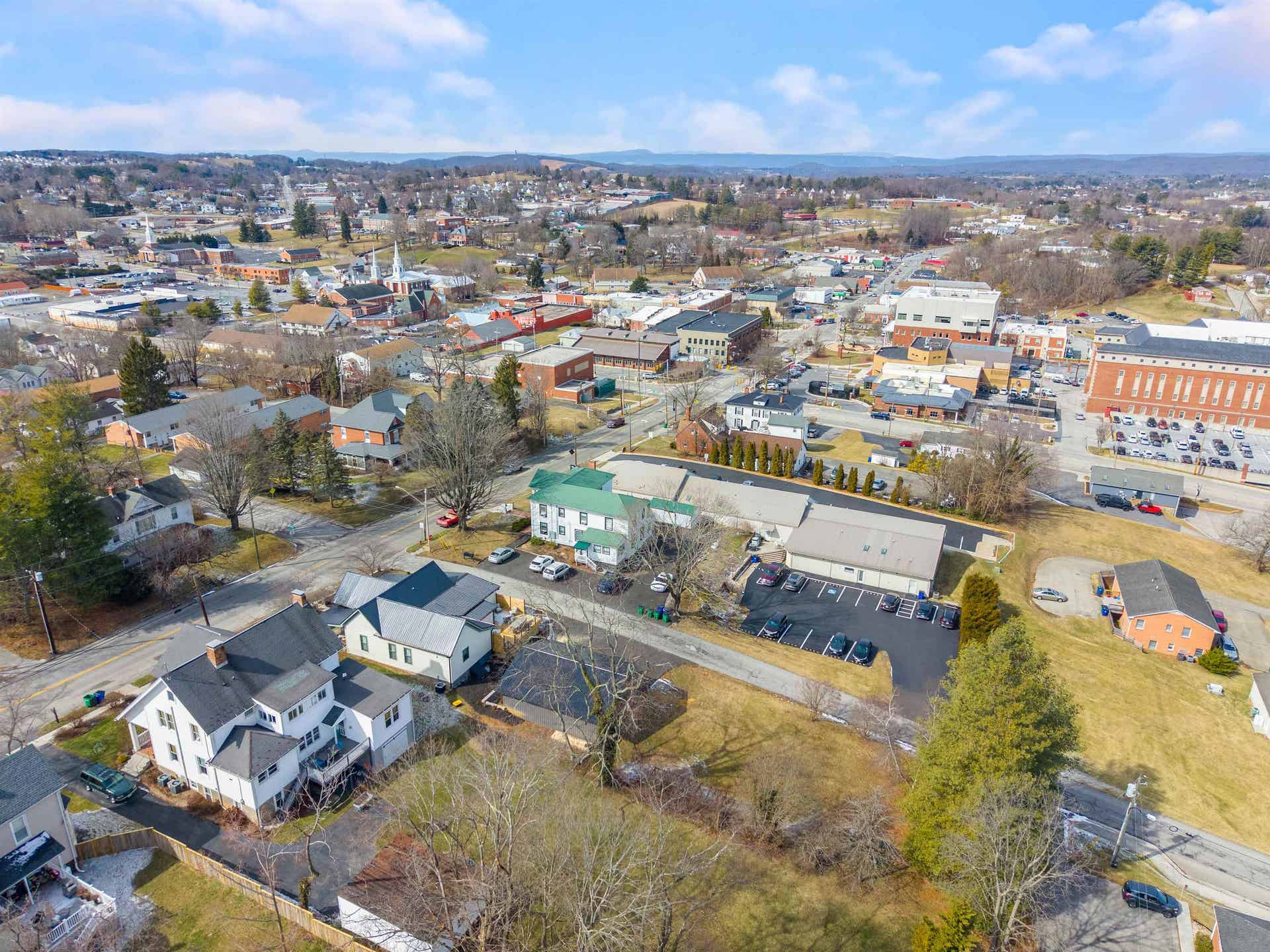 200 S Franklin Street, Christiansburg, VA 24073