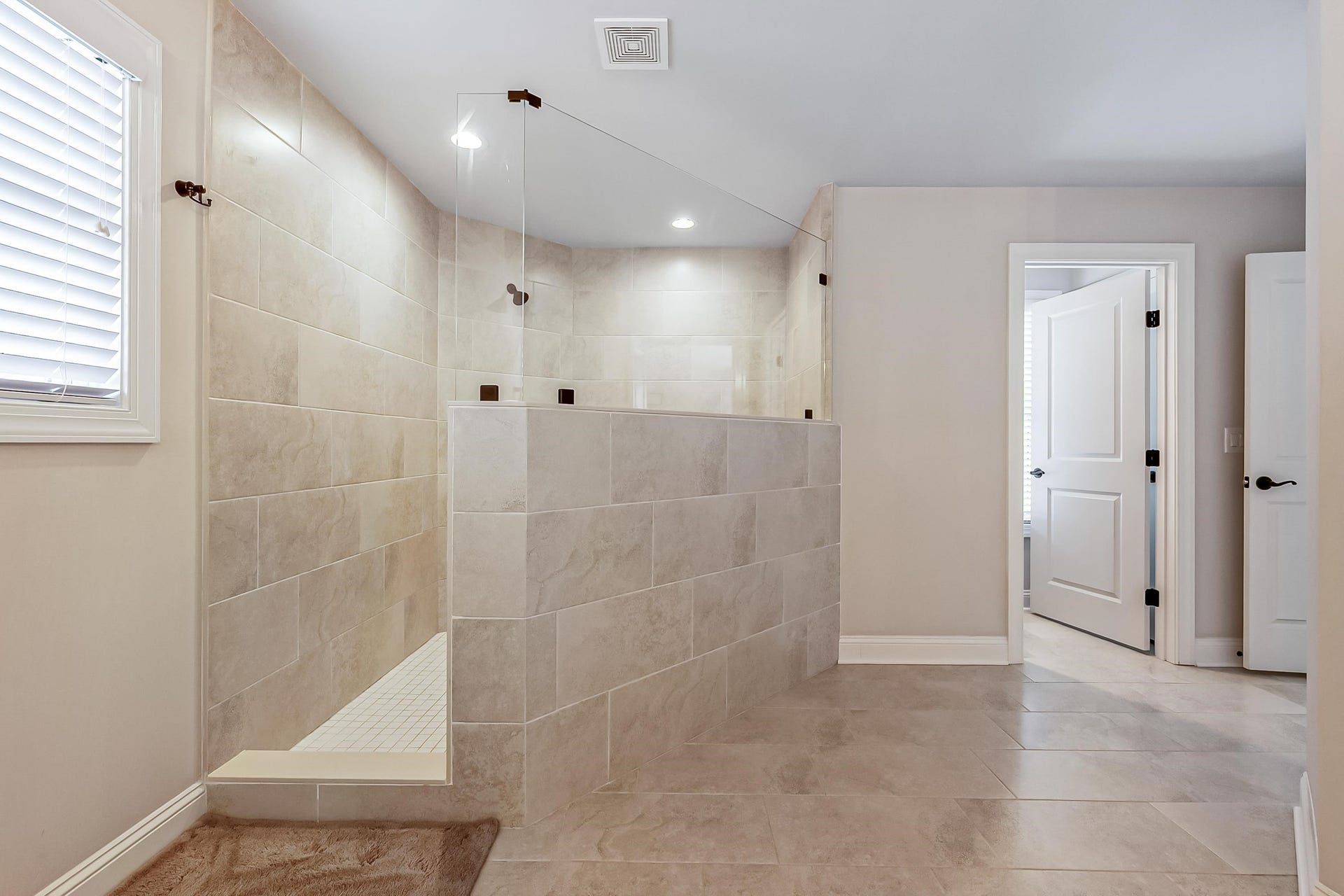 1042 Round Meadow Drive, Christiansburg, VA 24073