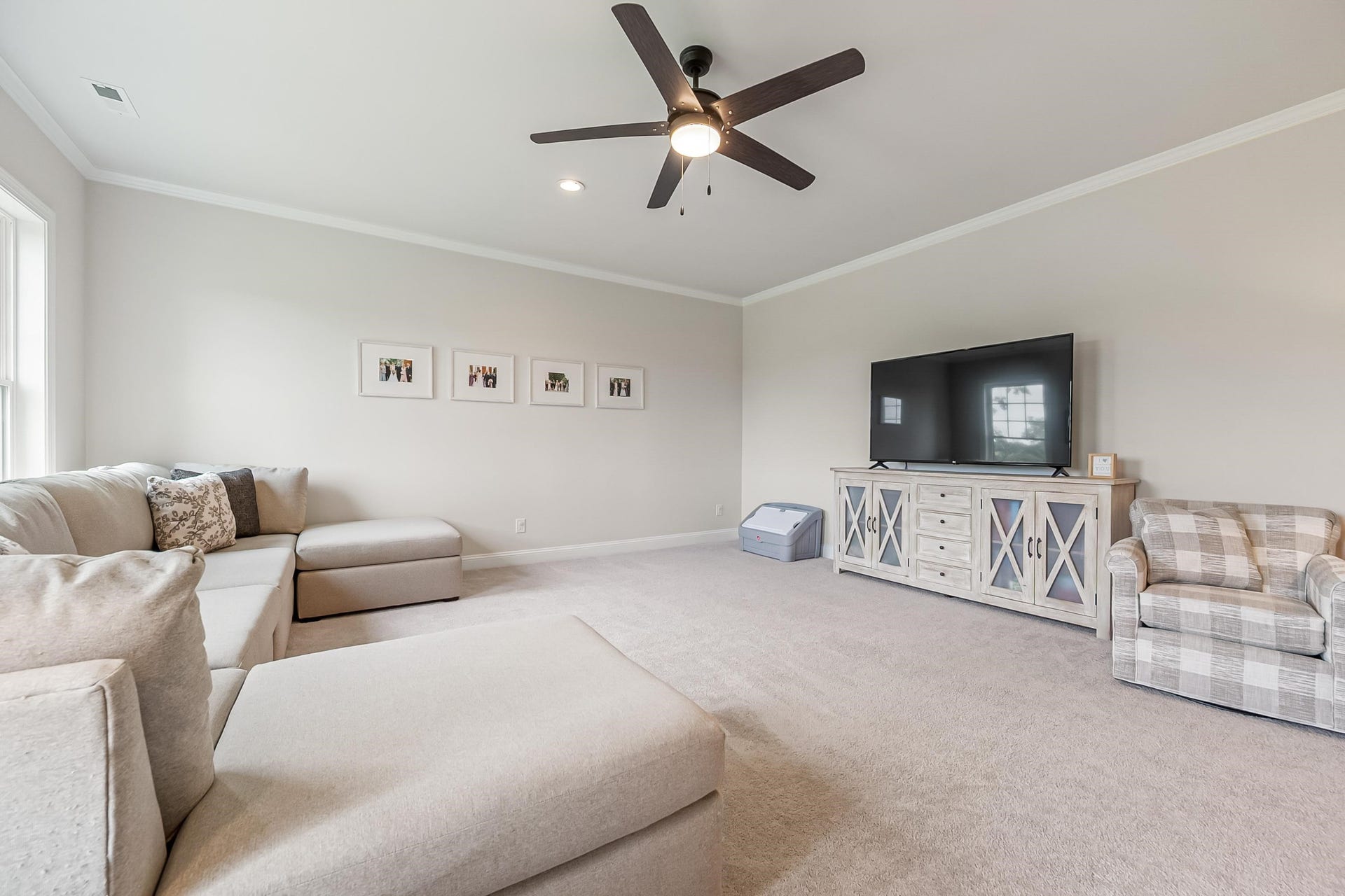 1042 Round Meadow Drive, Christiansburg, VA 24073