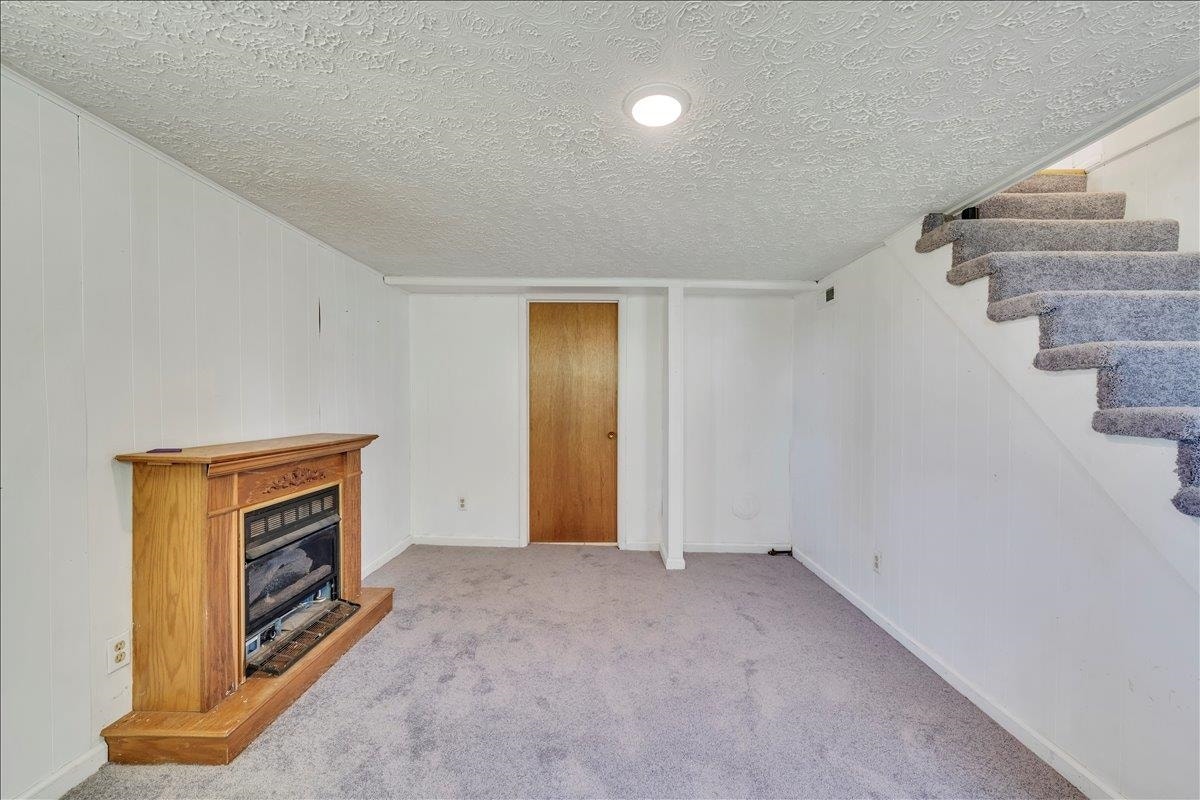 1517 5th Street, Radford, VA 24141