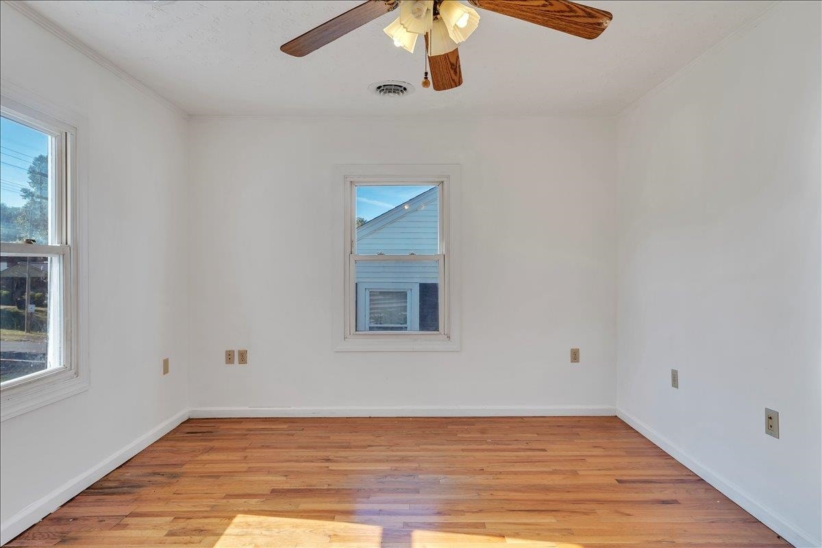 1517 5th Street, Radford, VA 24141