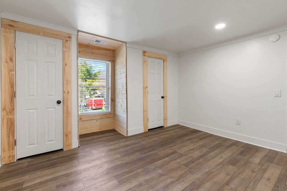1002 Wolf Street, Narrows, VA 24124