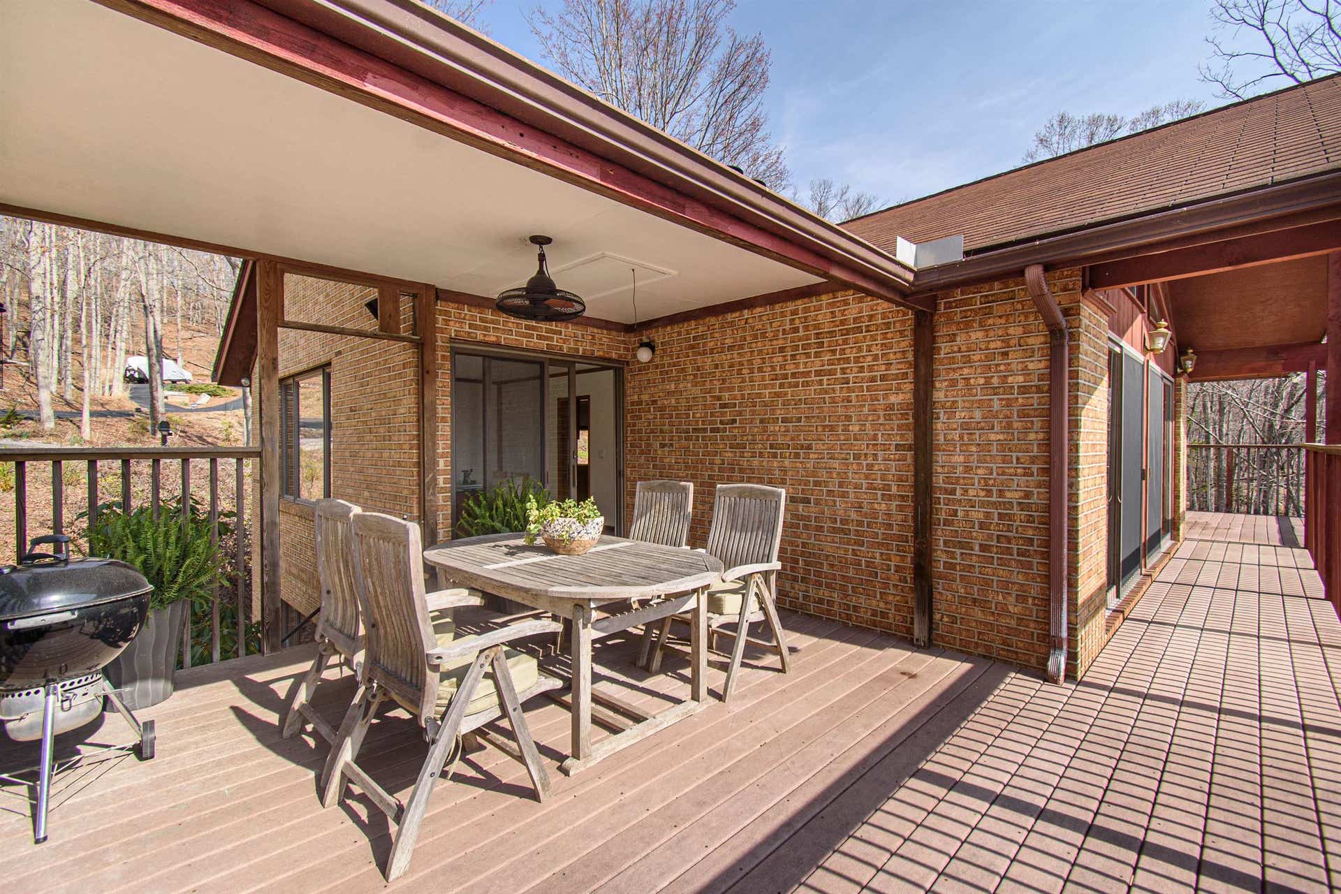 3624 Laurel Drive, Blacksburg, VA 24060