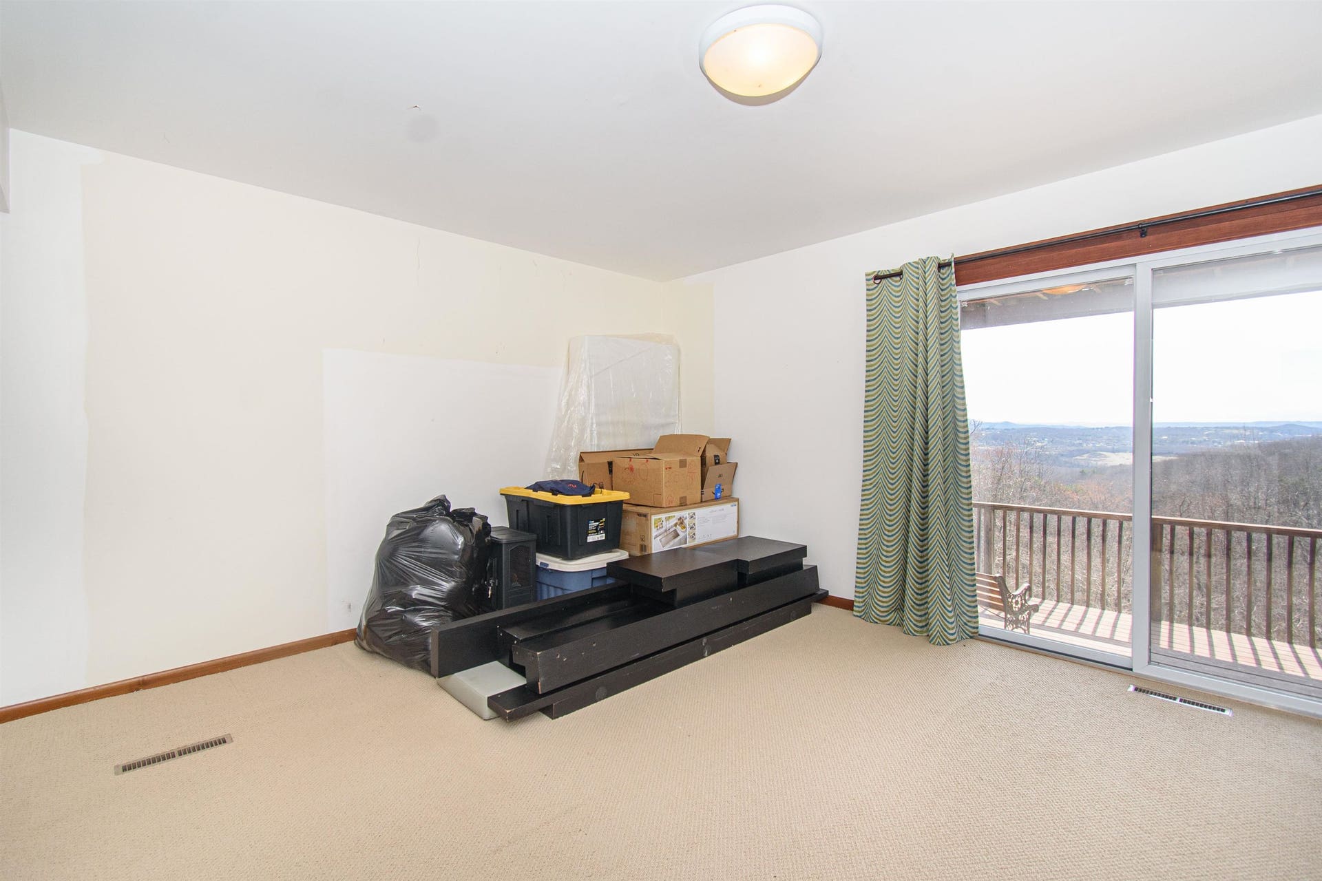 3624 Laurel Drive, Blacksburg, VA 24060