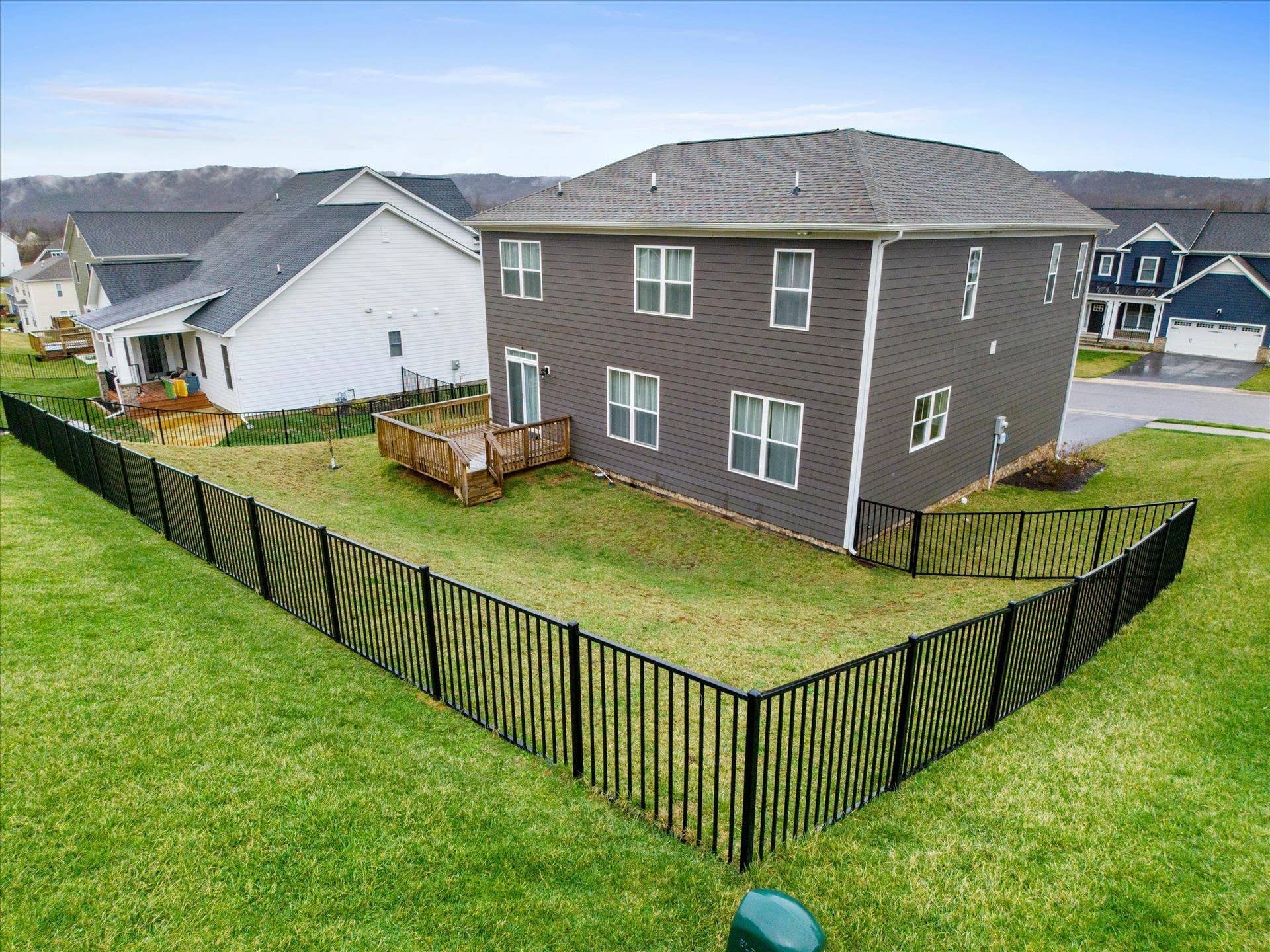 207 Alico Drive, Blacksburg, VA 24060