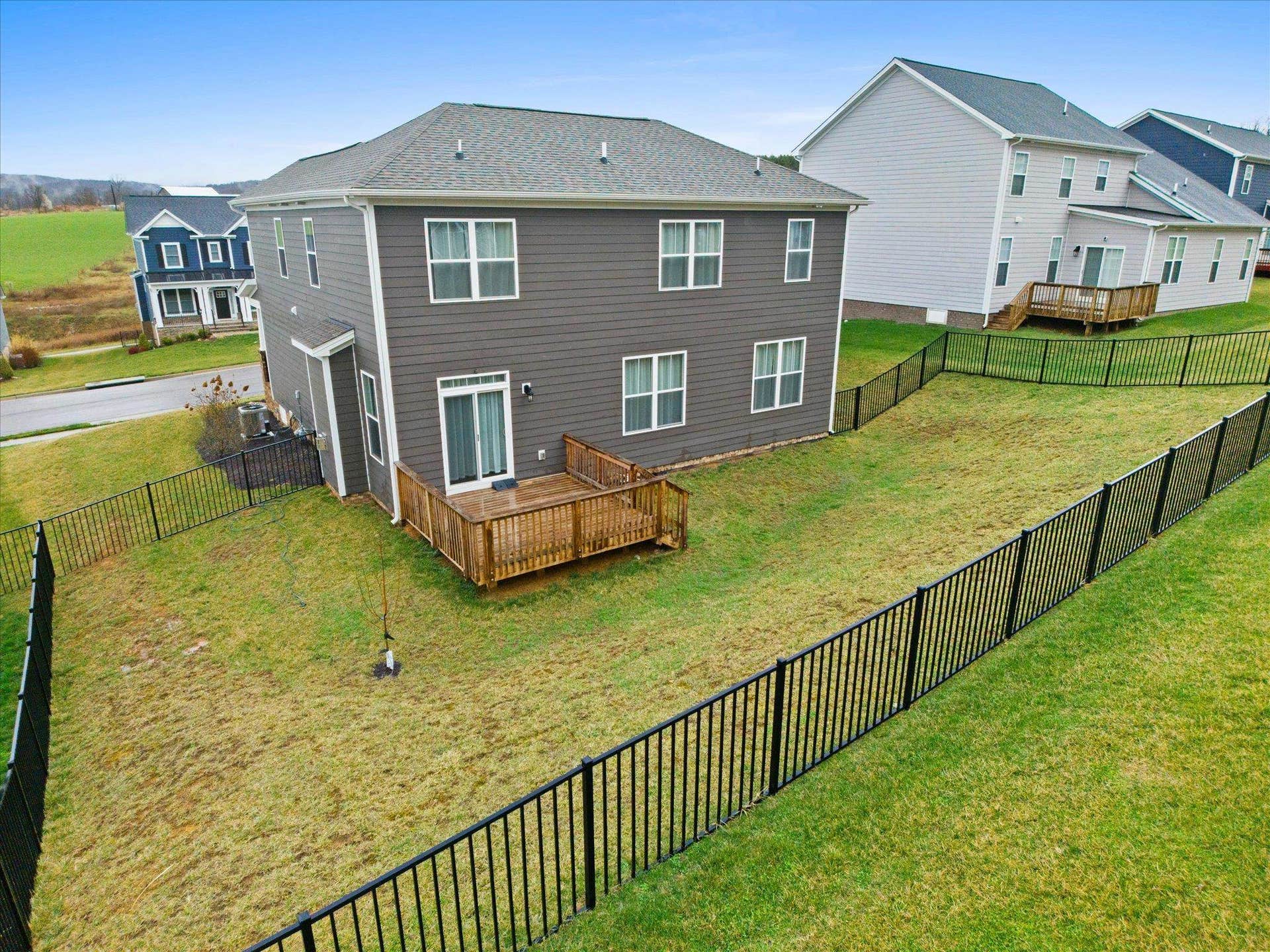 207 Alico Drive, Blacksburg, VA 24060