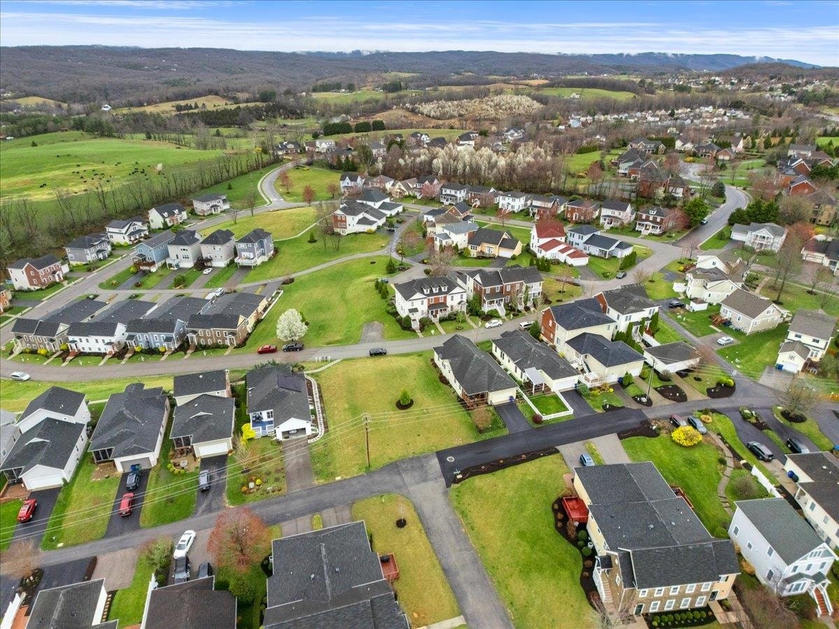 1708 Trillium Lane, Blacksburg, VA 24060