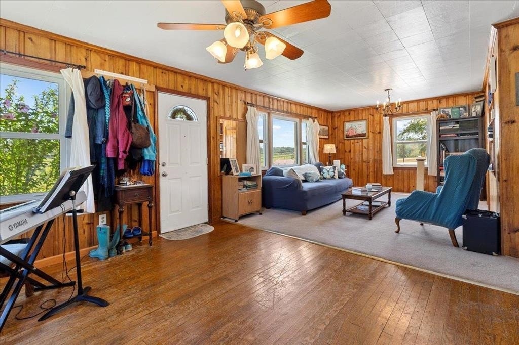 103 Hill Street, Pearisburg, VA 24134