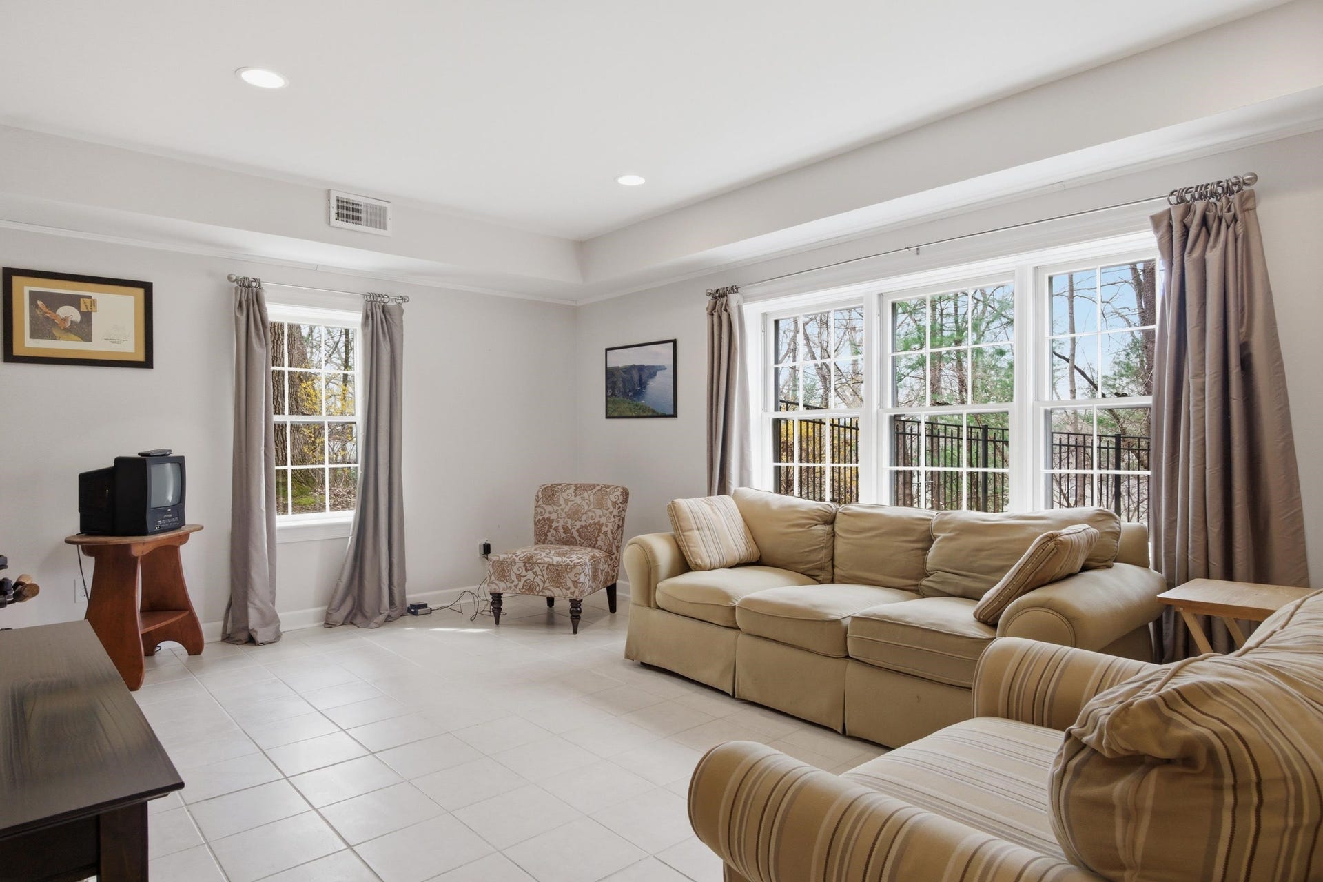 507 Forest Hill Drive, Blacksburg, VA 24060