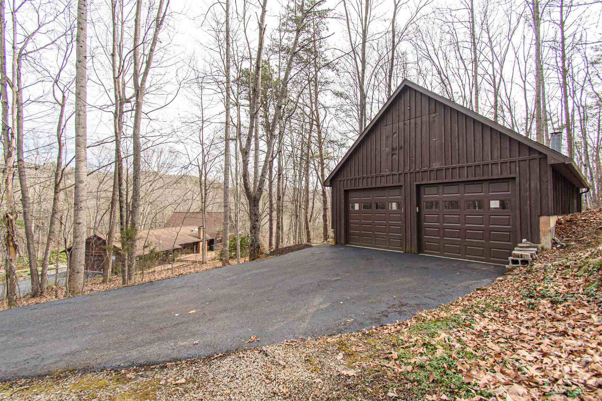 3343 Indian Meadow Drive, Blacksburg, VA 24060