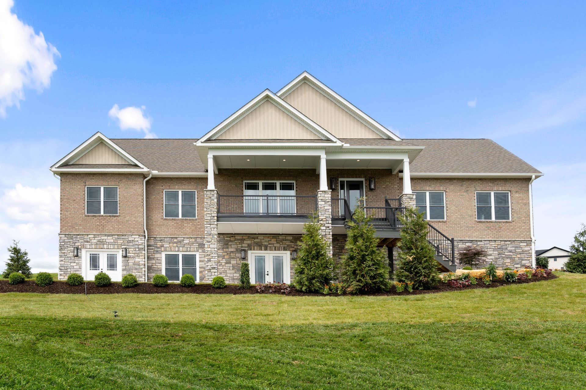 2130 Peakland Way, Christiansburg, VA 24073