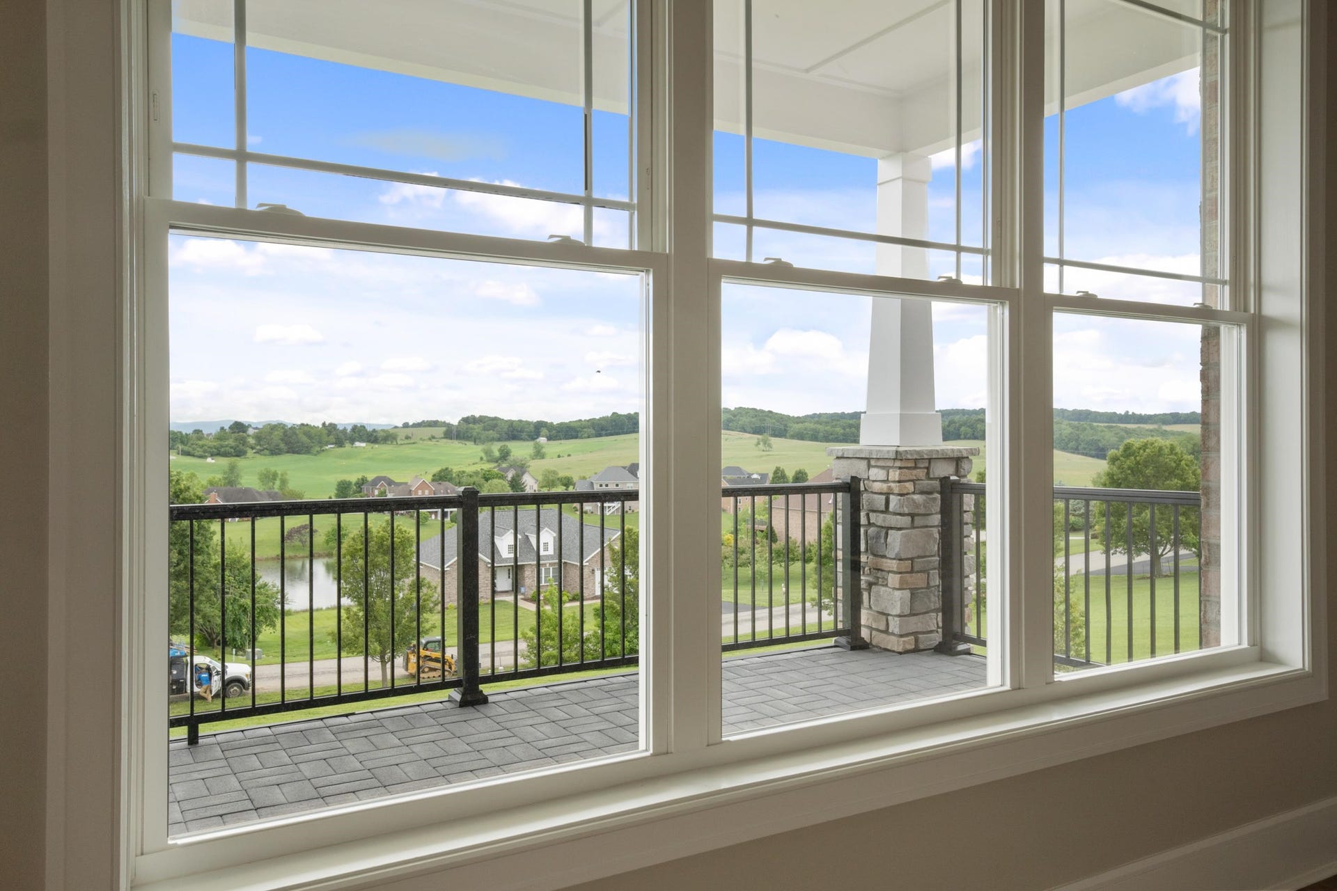 2130 Peakland Way, Christiansburg, VA 24073