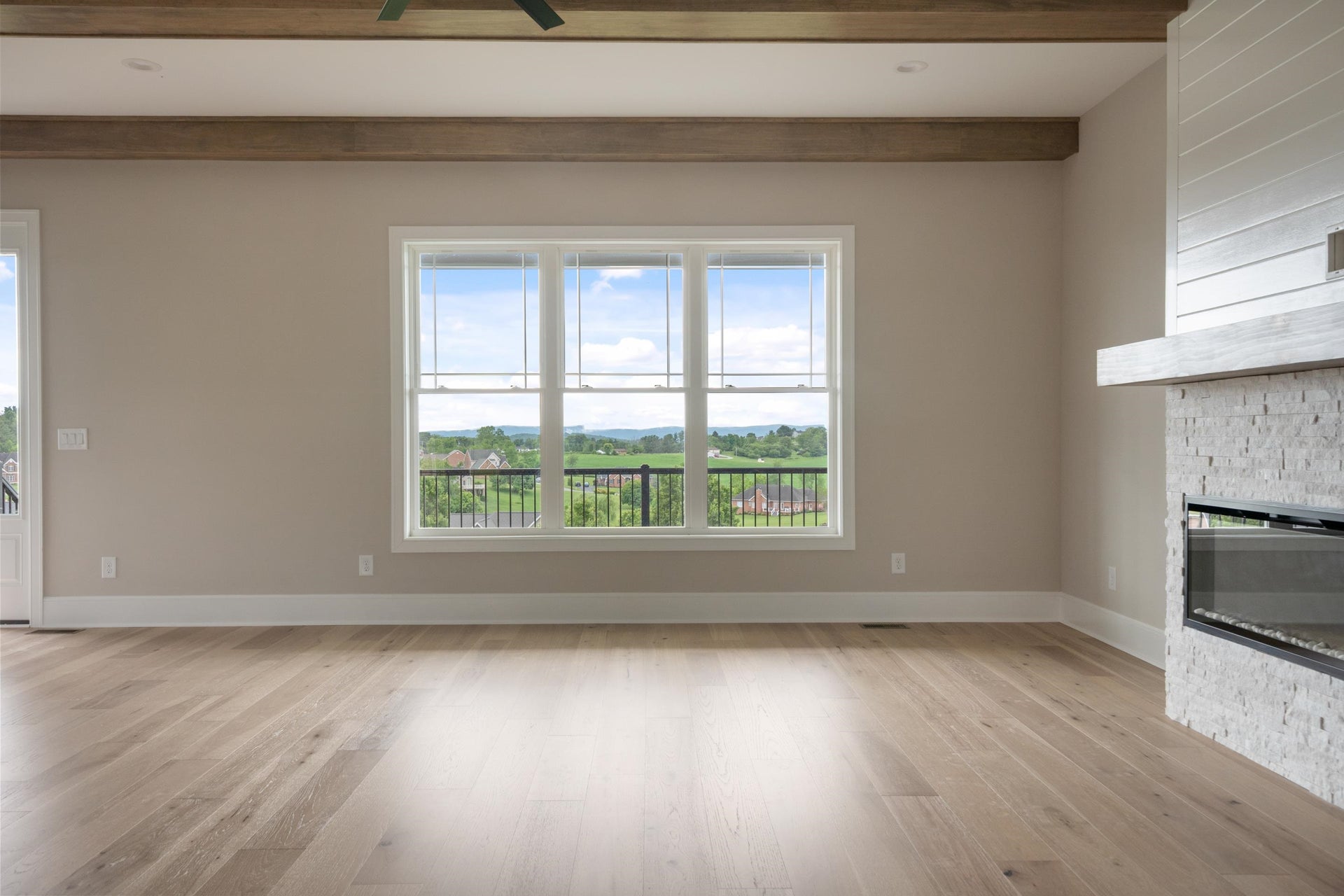 2130 Peakland Way, Christiansburg, VA 24073