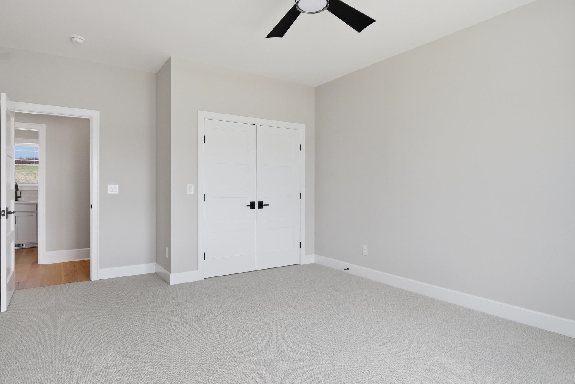 2130 Peakland Way, Christiansburg, VA 24073