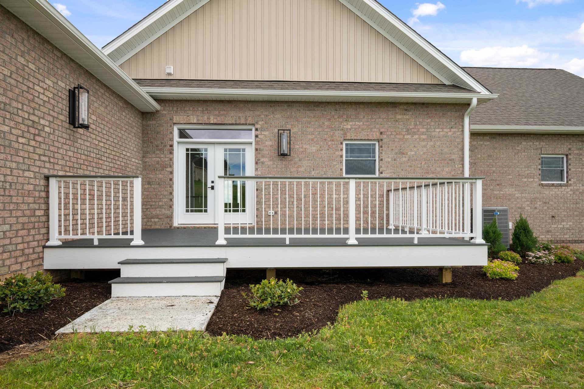 2130 Peakland Way, Christiansburg, VA 24073