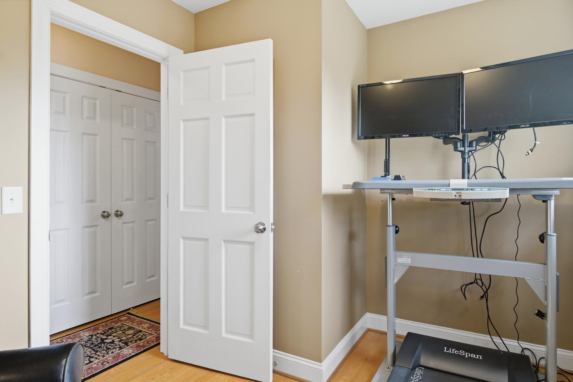 509 STONEGATE Drive, Blacksburg, VA 24060
