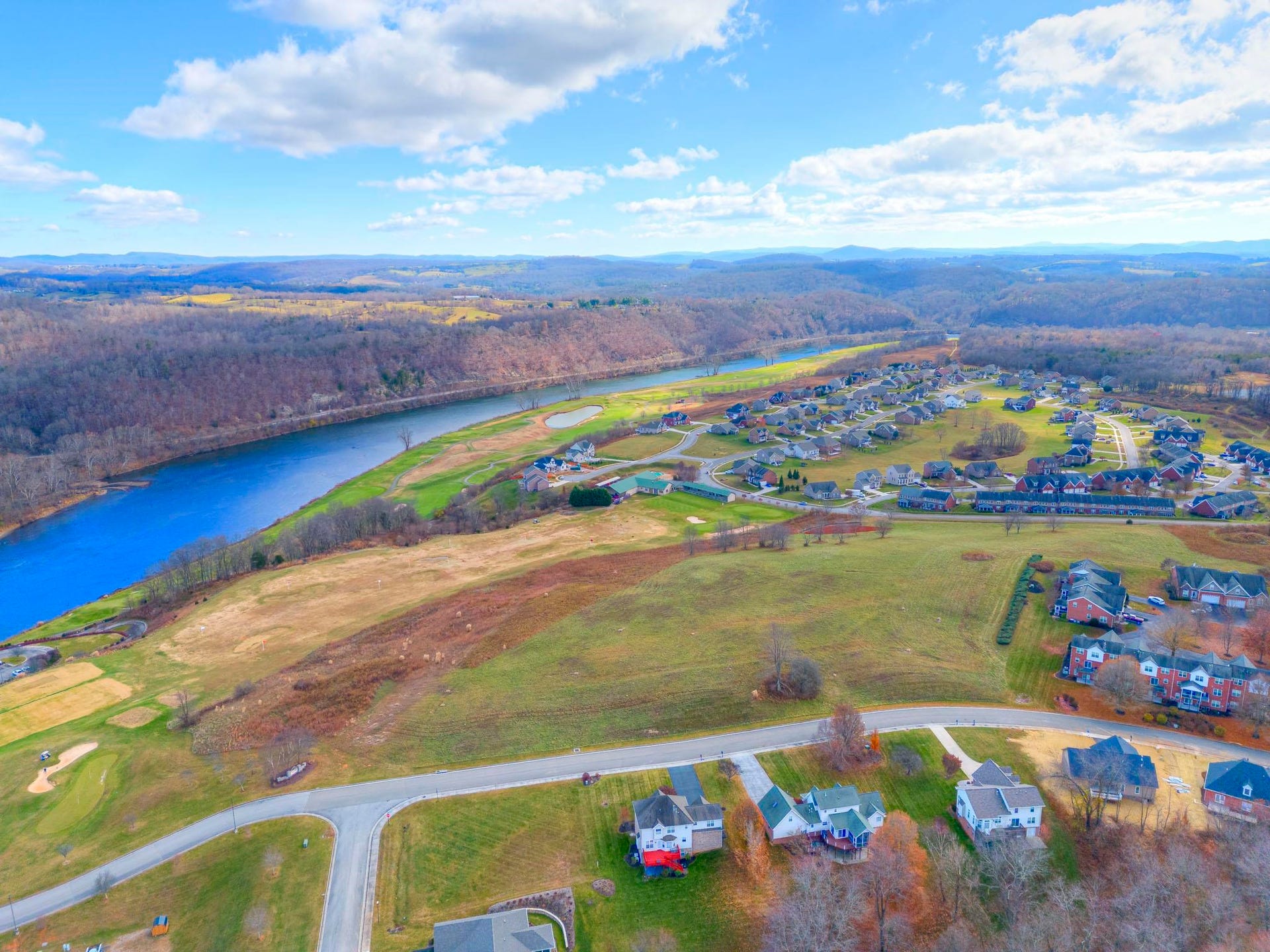 TBD River Course Drive, Radford, VA 24141