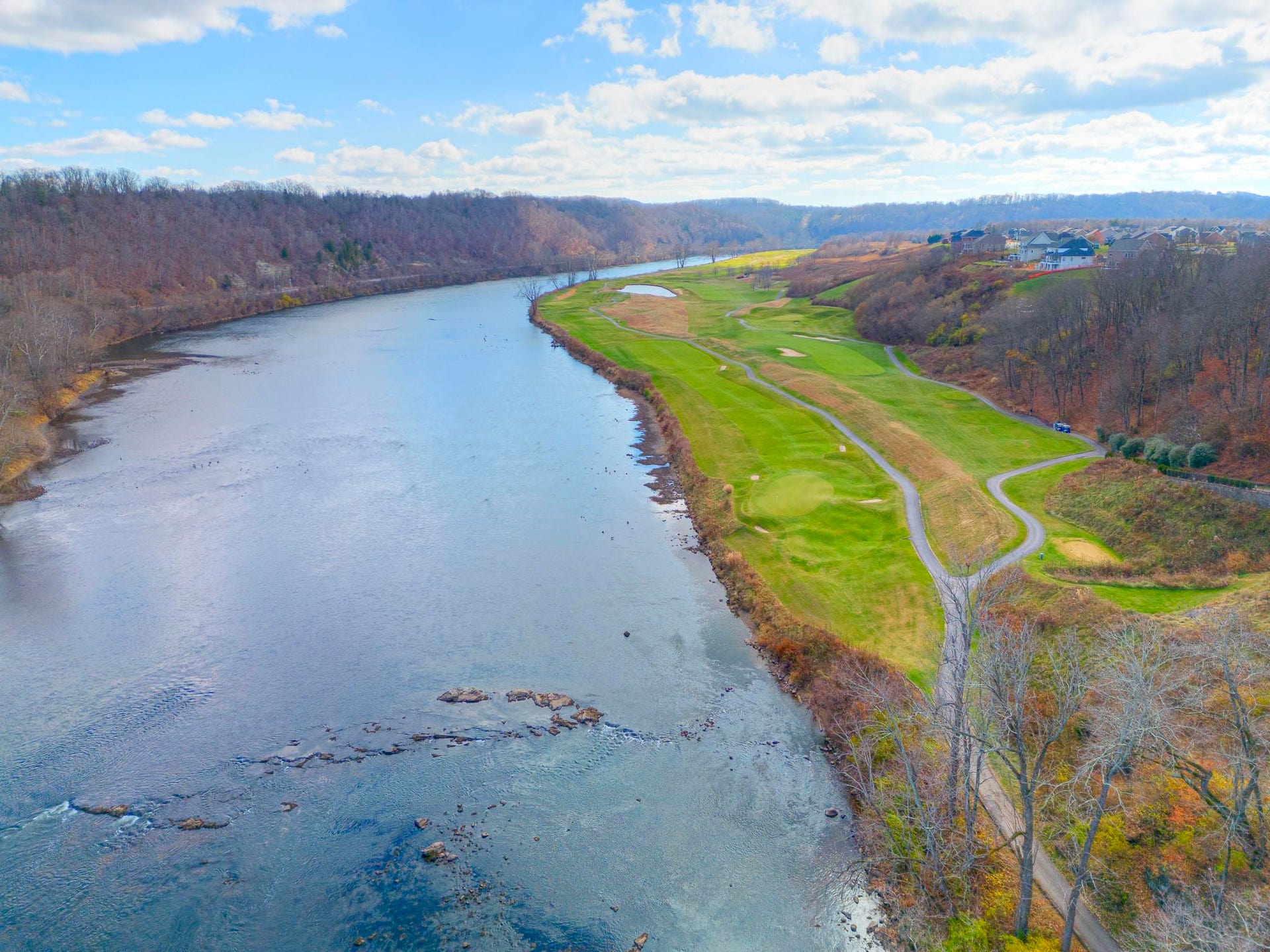 TBD River Course Drive, Radford, VA 24141