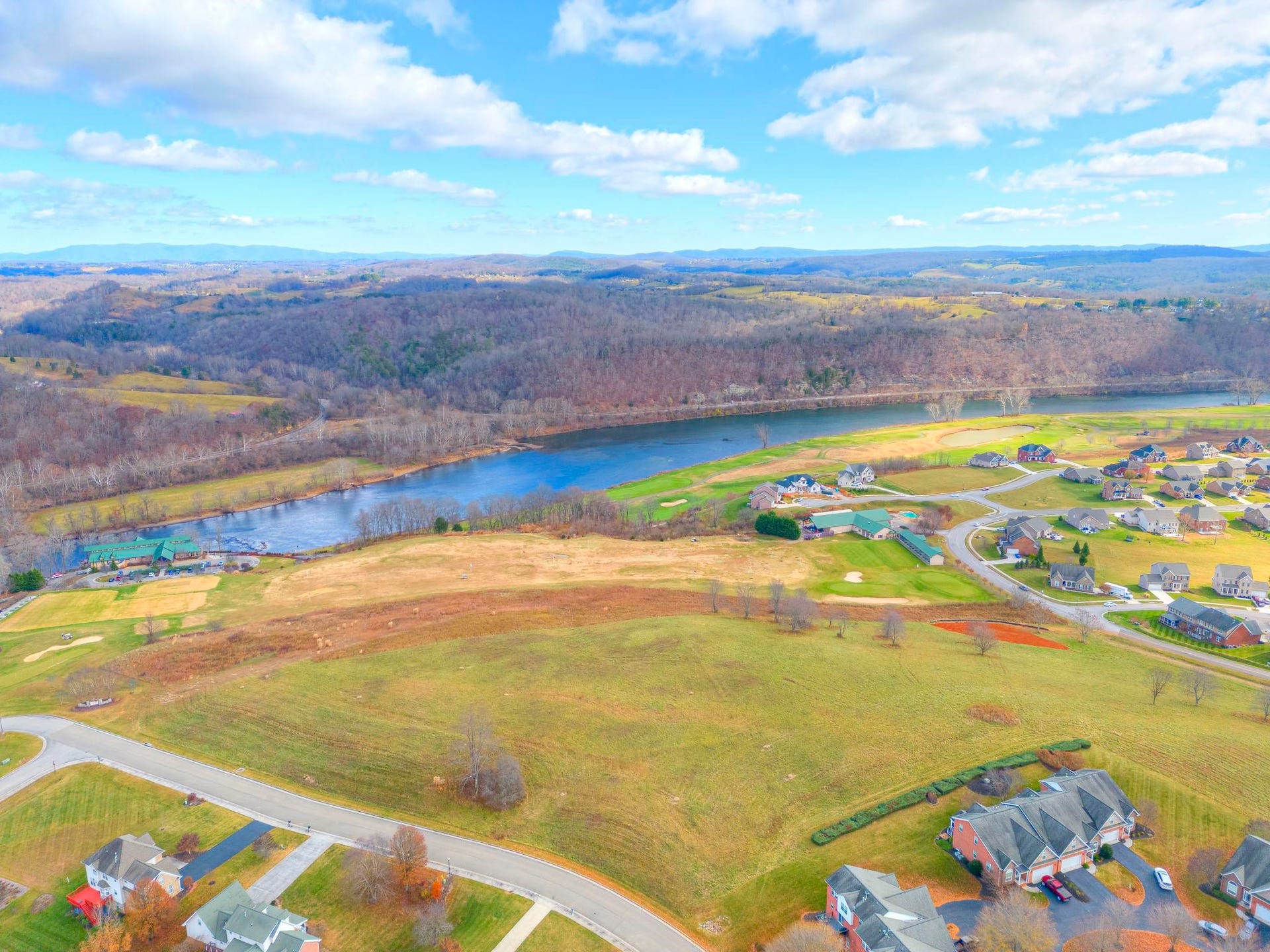 TBD River Course Drive, Radford, VA 24141