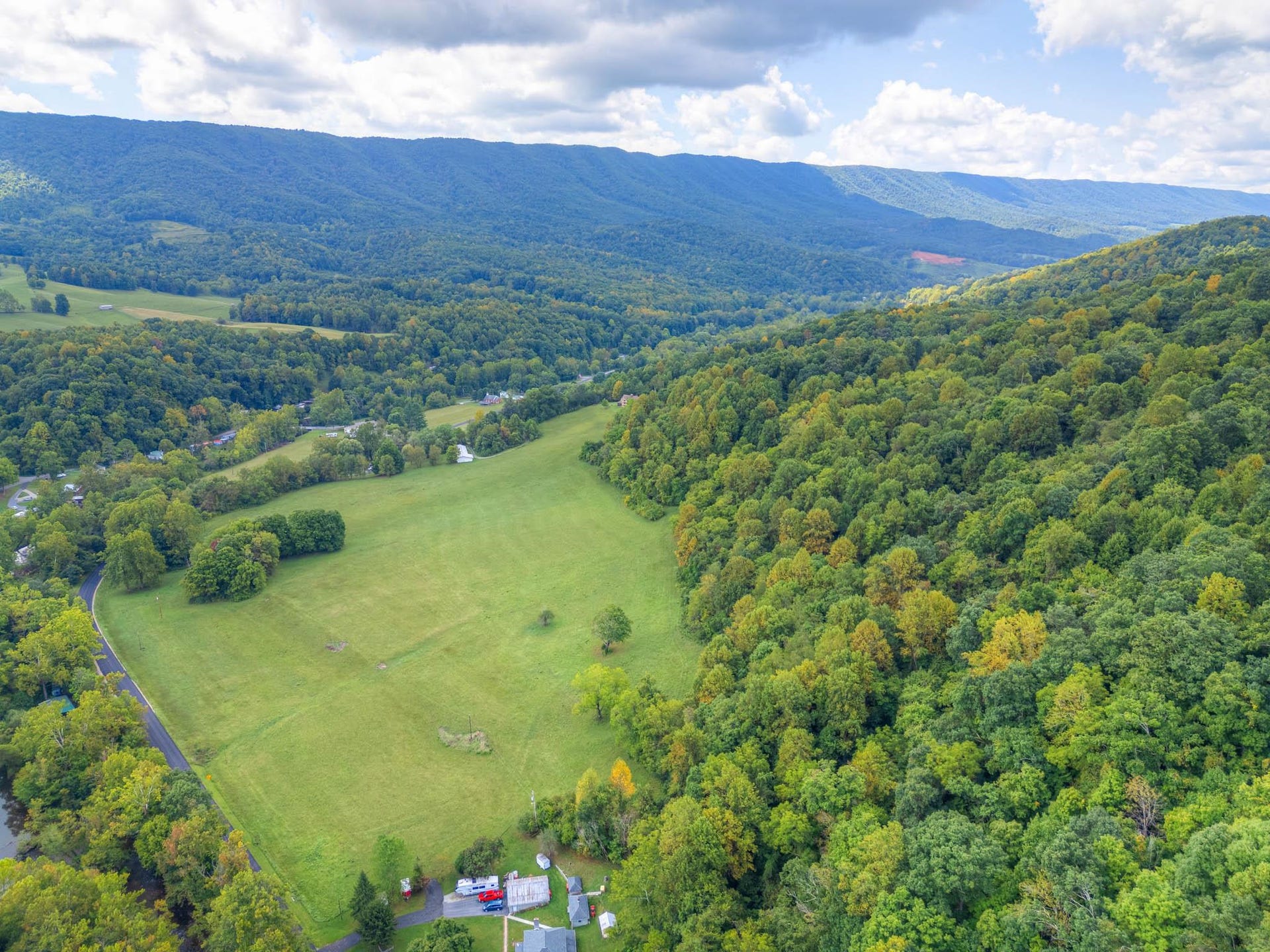 1782 WOLF CREEK Road, Narrows, VA 24124