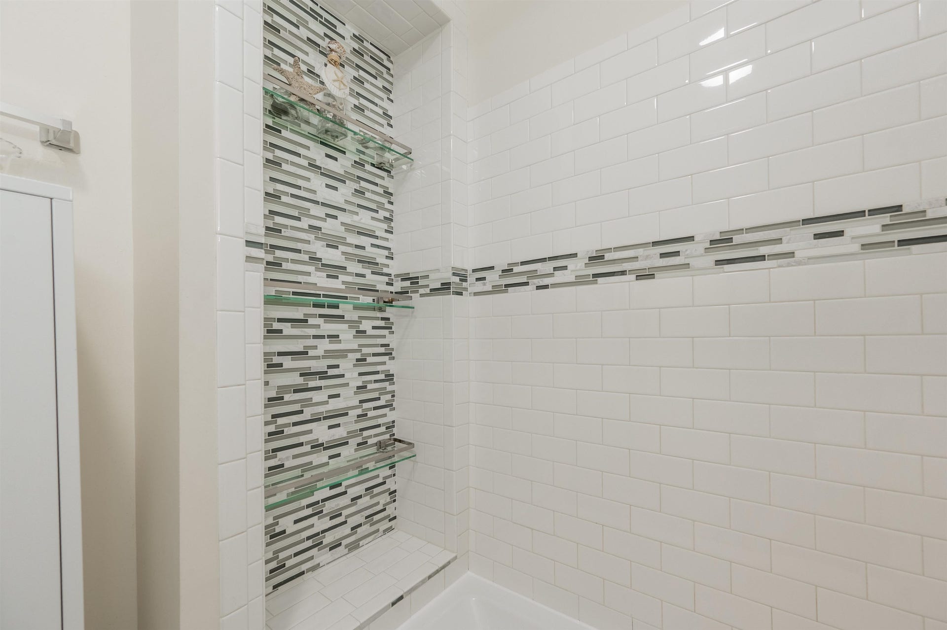 725 Cross Avenue, Pearisburg, VA 24134