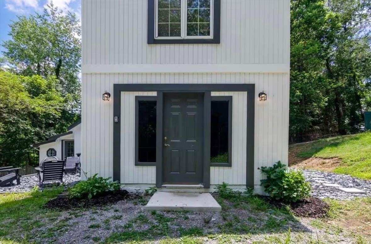 1951 Harding Road, Blacksburg, VA 24060