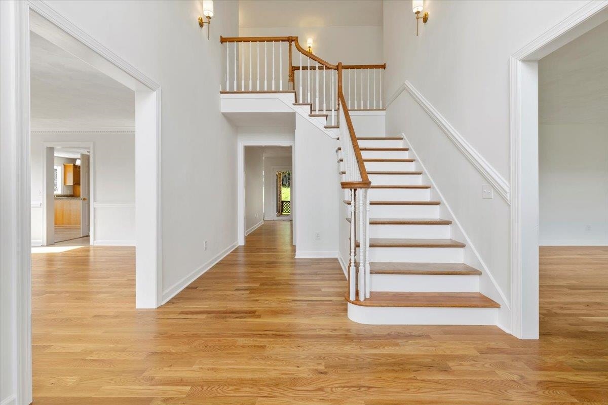 855 DEERCROFT Drive, Blacksburg, VA 24060