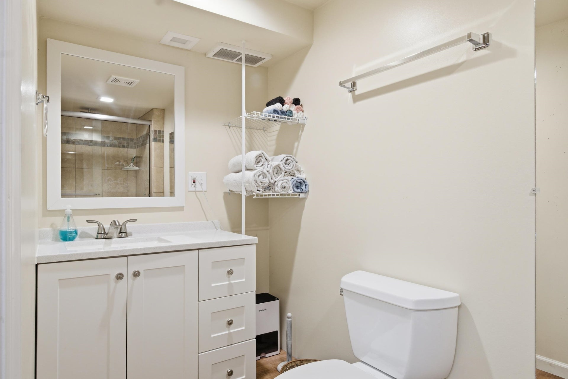 380 CLEARVIEW Drive, Christiansburg, VA 24073