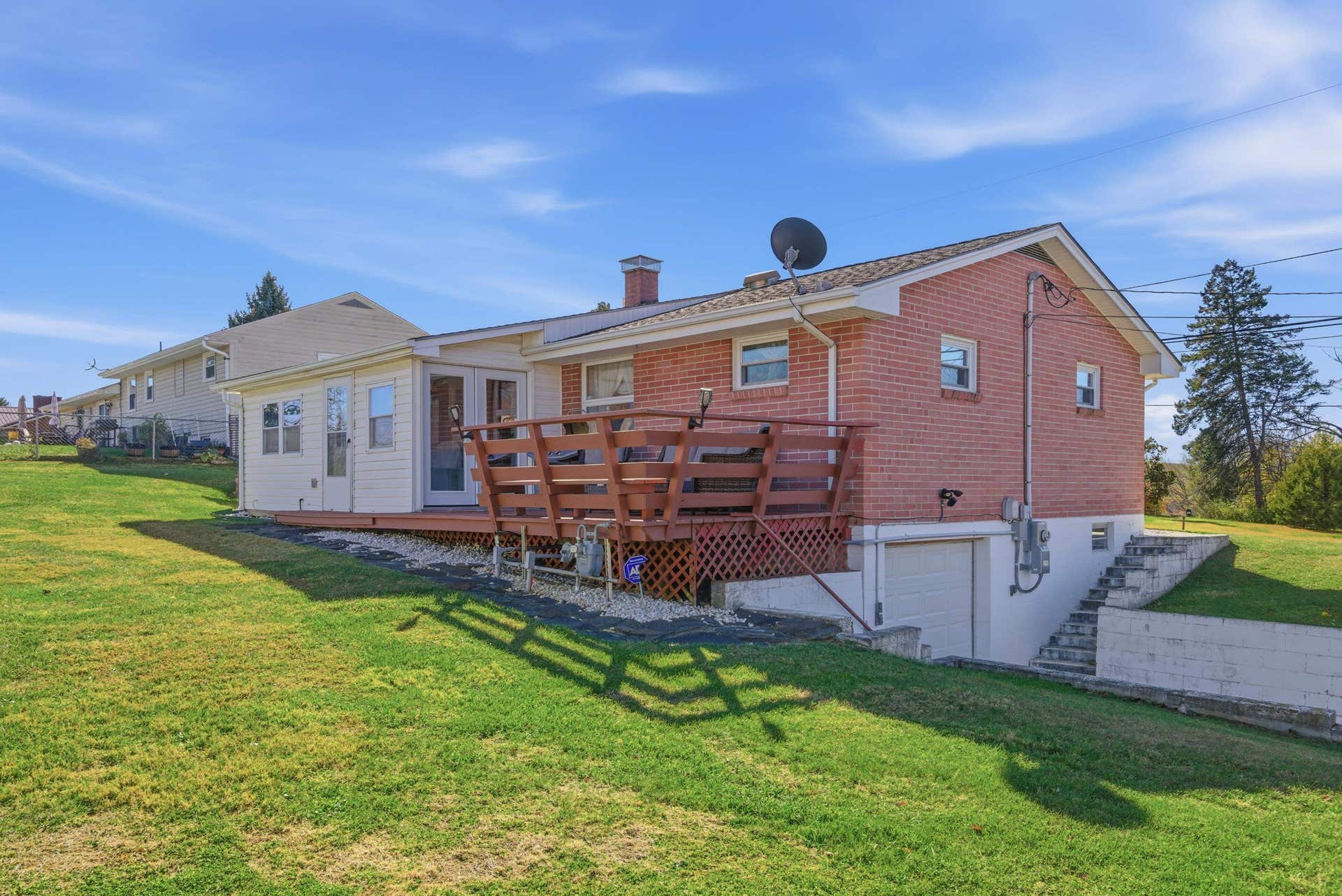 380 CLEARVIEW Drive, Christiansburg, VA 24073